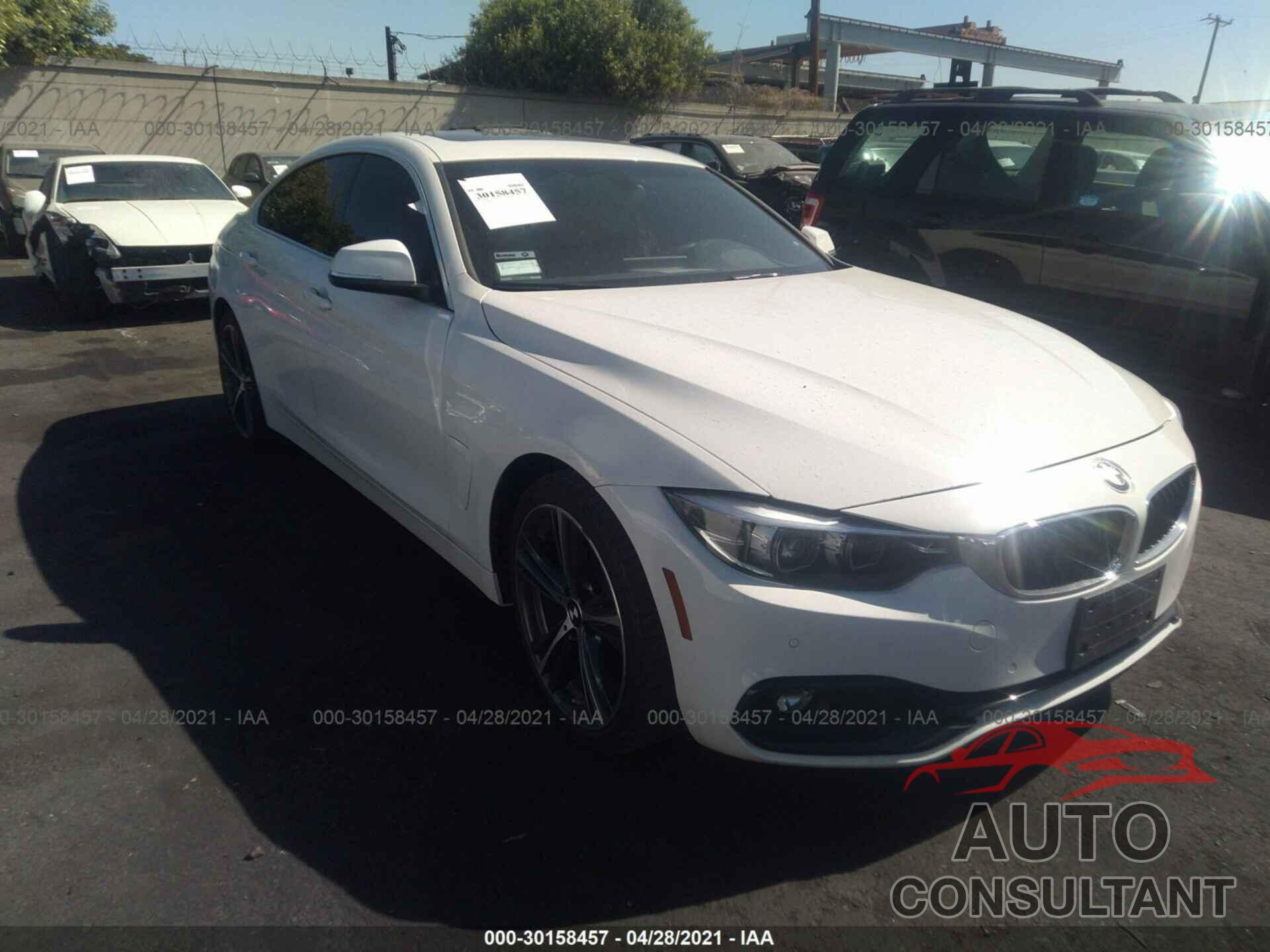 BMW 4 SERIES 2019 - WBA4J1C50KBM14573