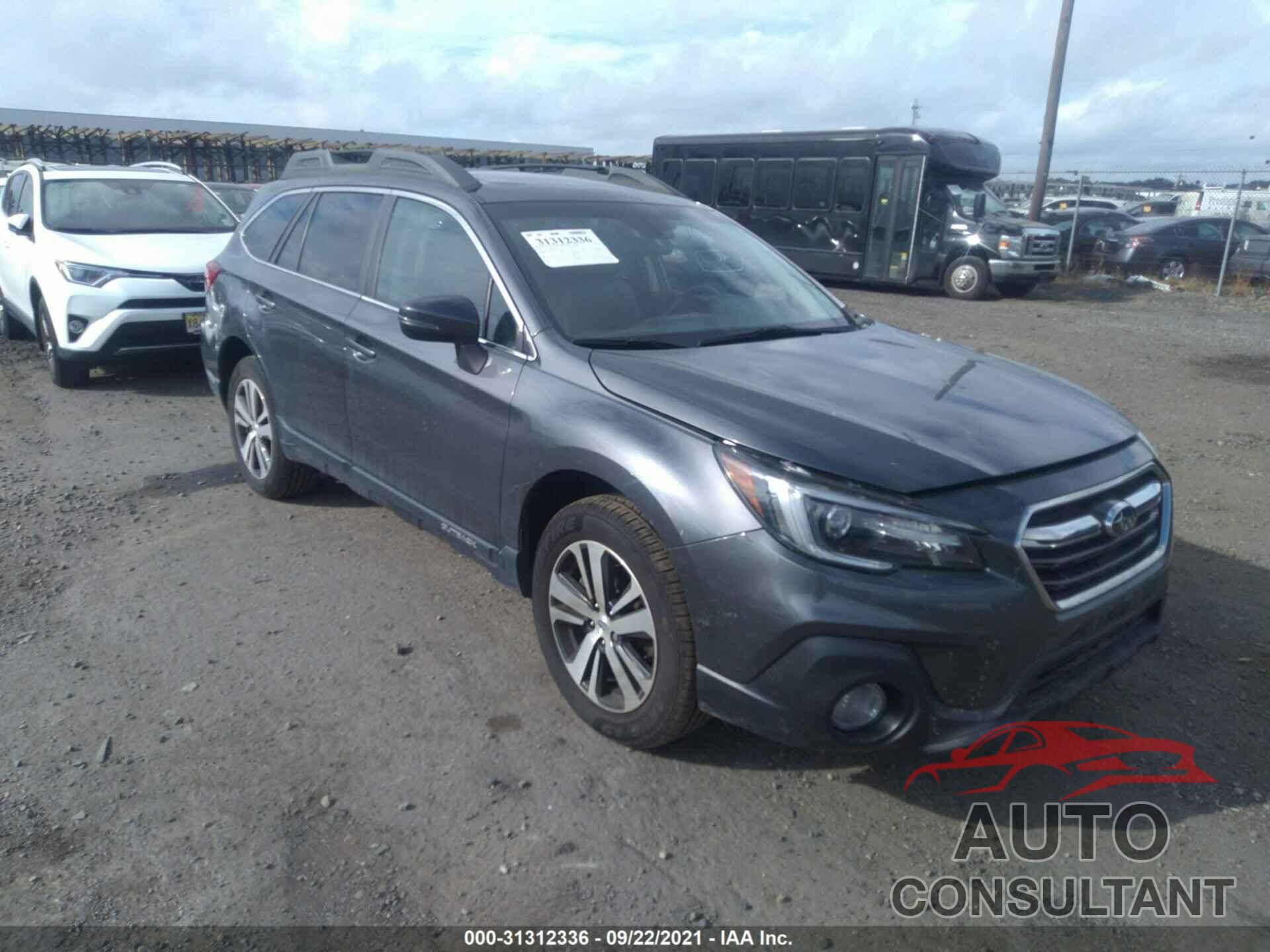 SUBARU OUTBACK 2018 - 4S4BSANC8J3302045