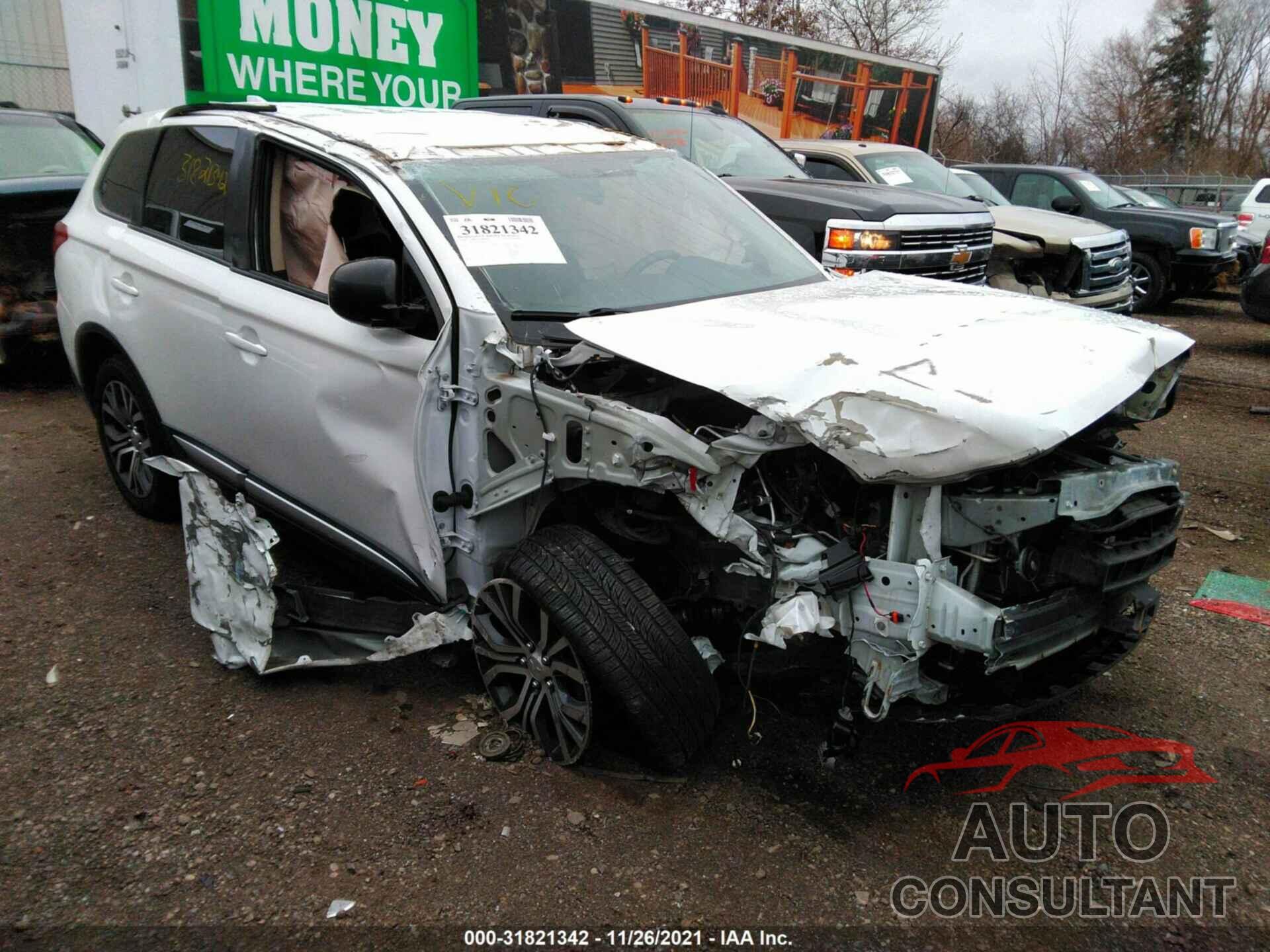 MITSUBISHI OUTLANDER 2018 - JA4AD2A36JZ000623
