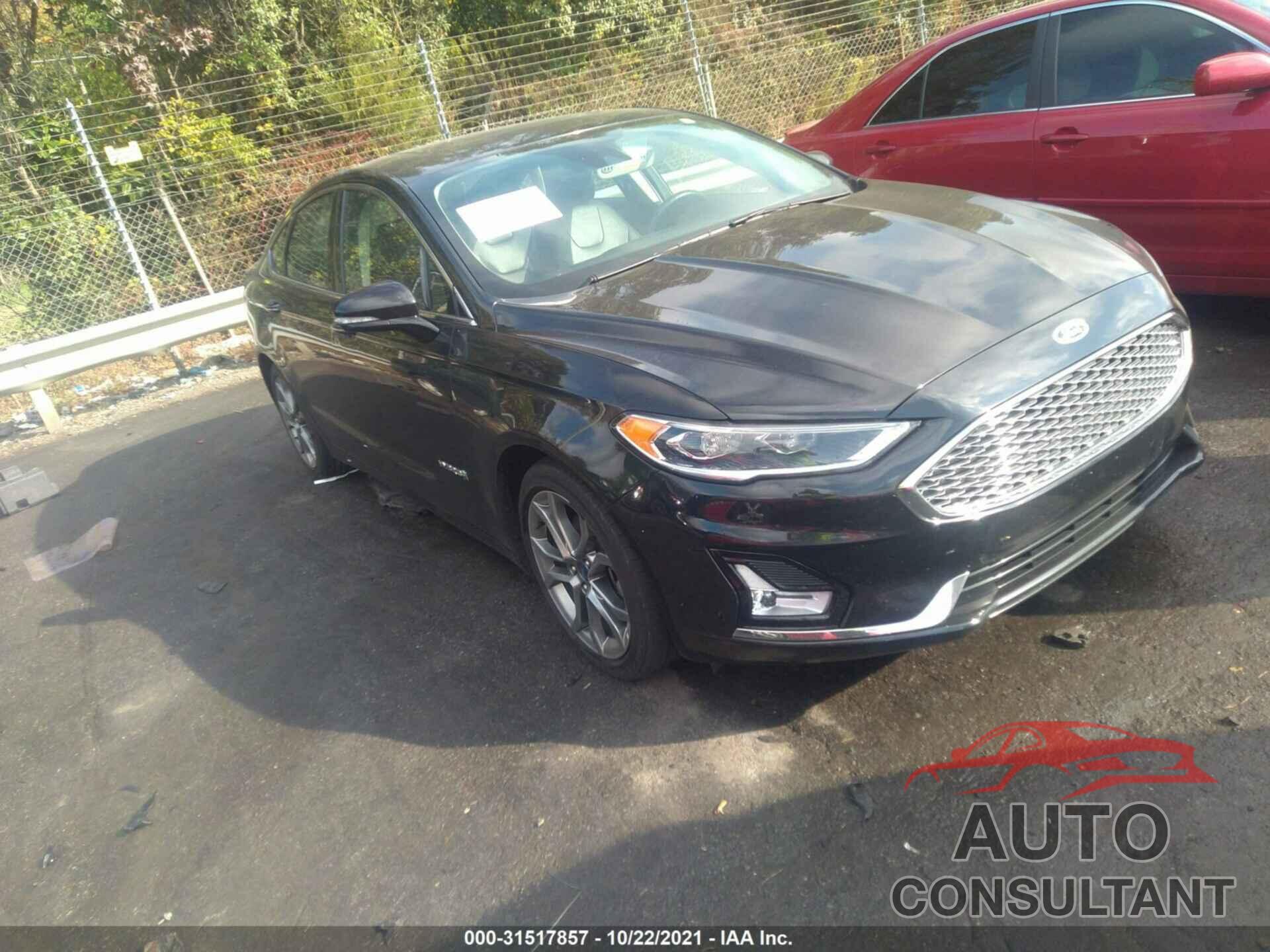 FORD FUSION HYBRID 2019 - 3FA6P0RU0KR106680