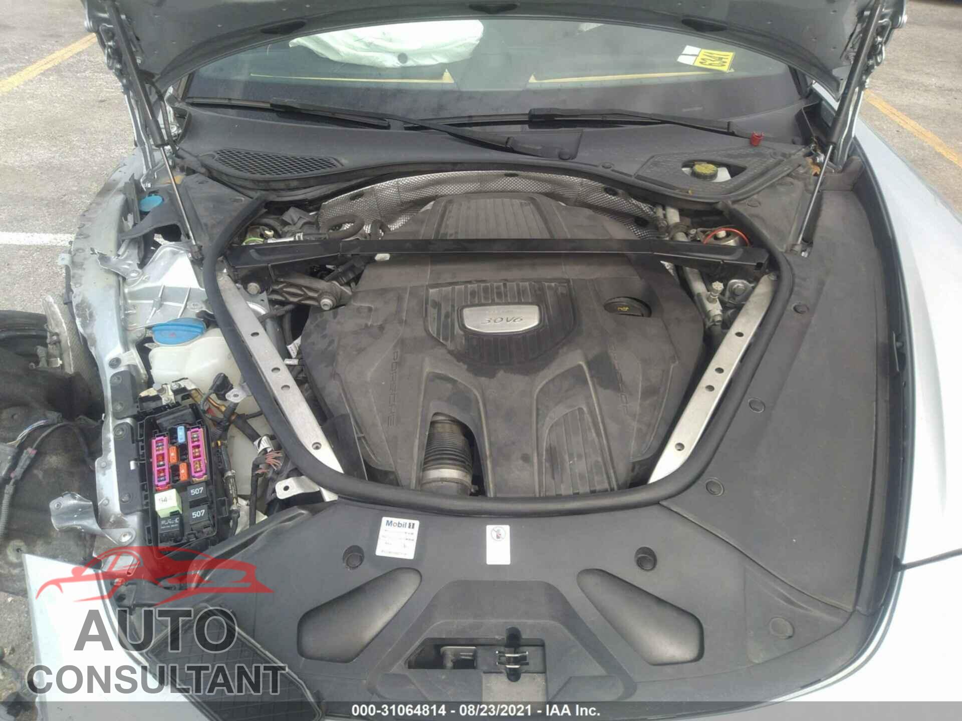 PORSCHE PANAMERA 2017 - WP0AA2A72HL100930