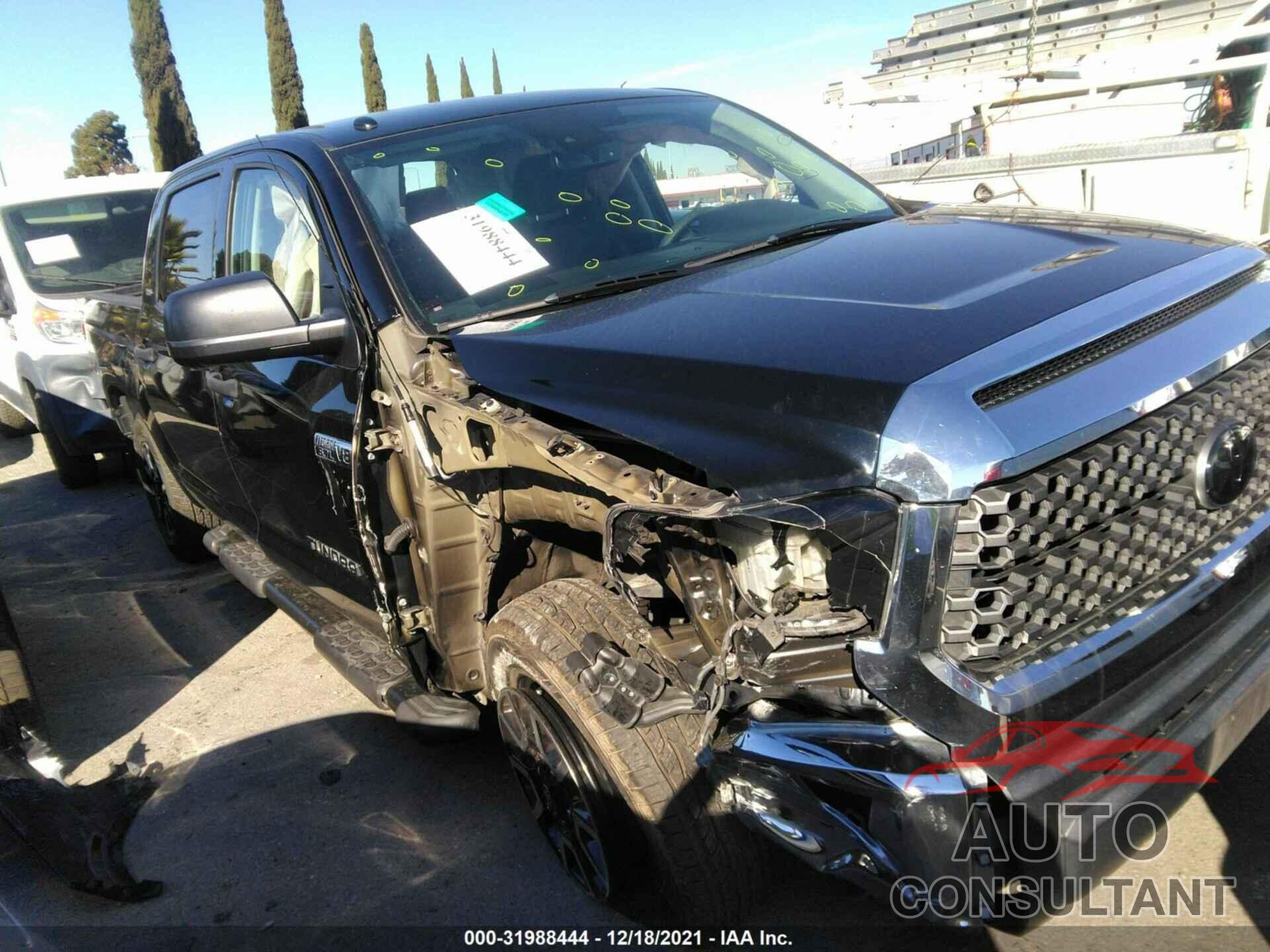 TOYOTA TUNDRA 4WD 2018 - 5TFDY5F10JX751891