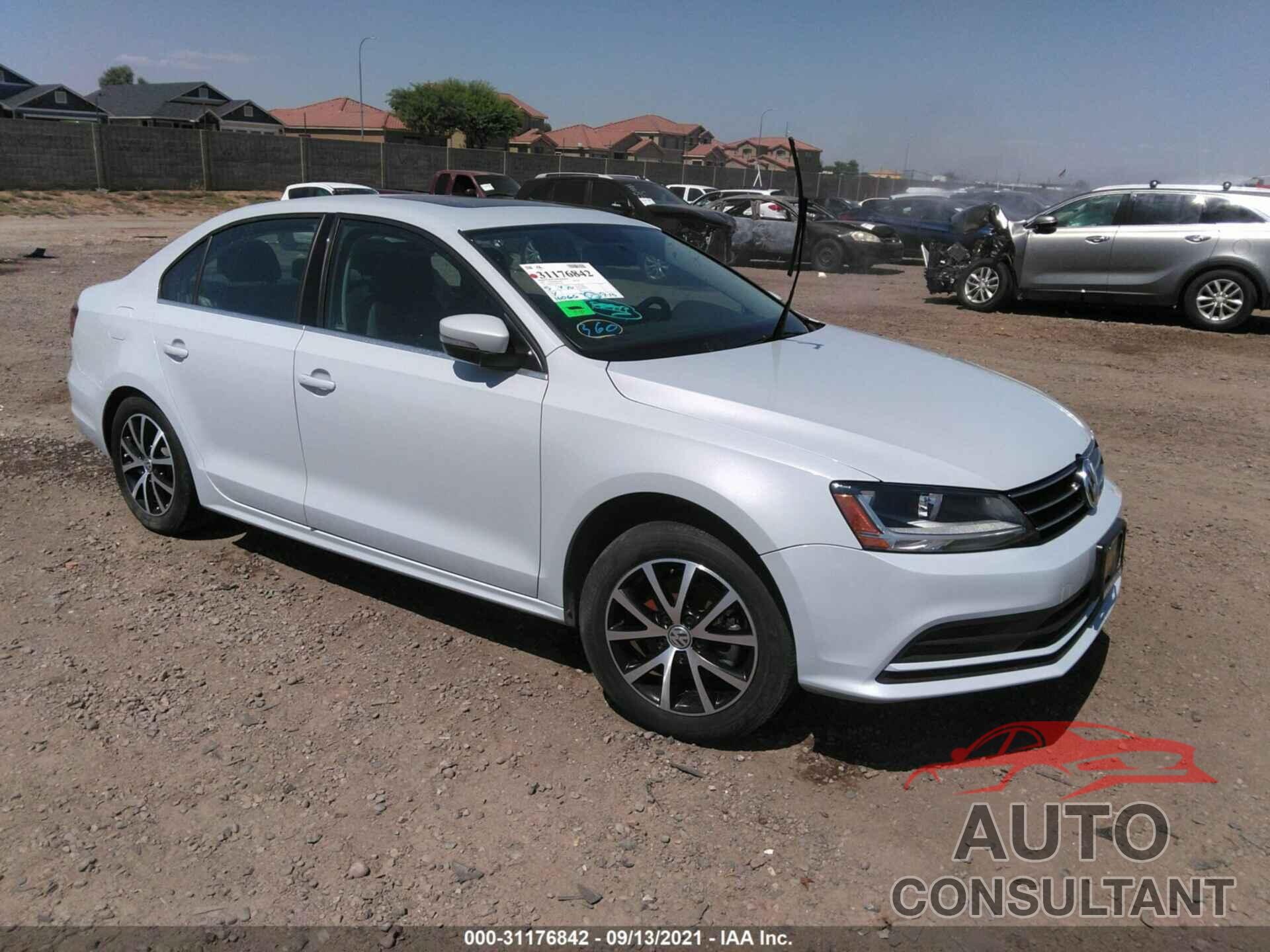 VOLKSWAGEN JETTA 2017 - 3VWDB7AJ7HM413678