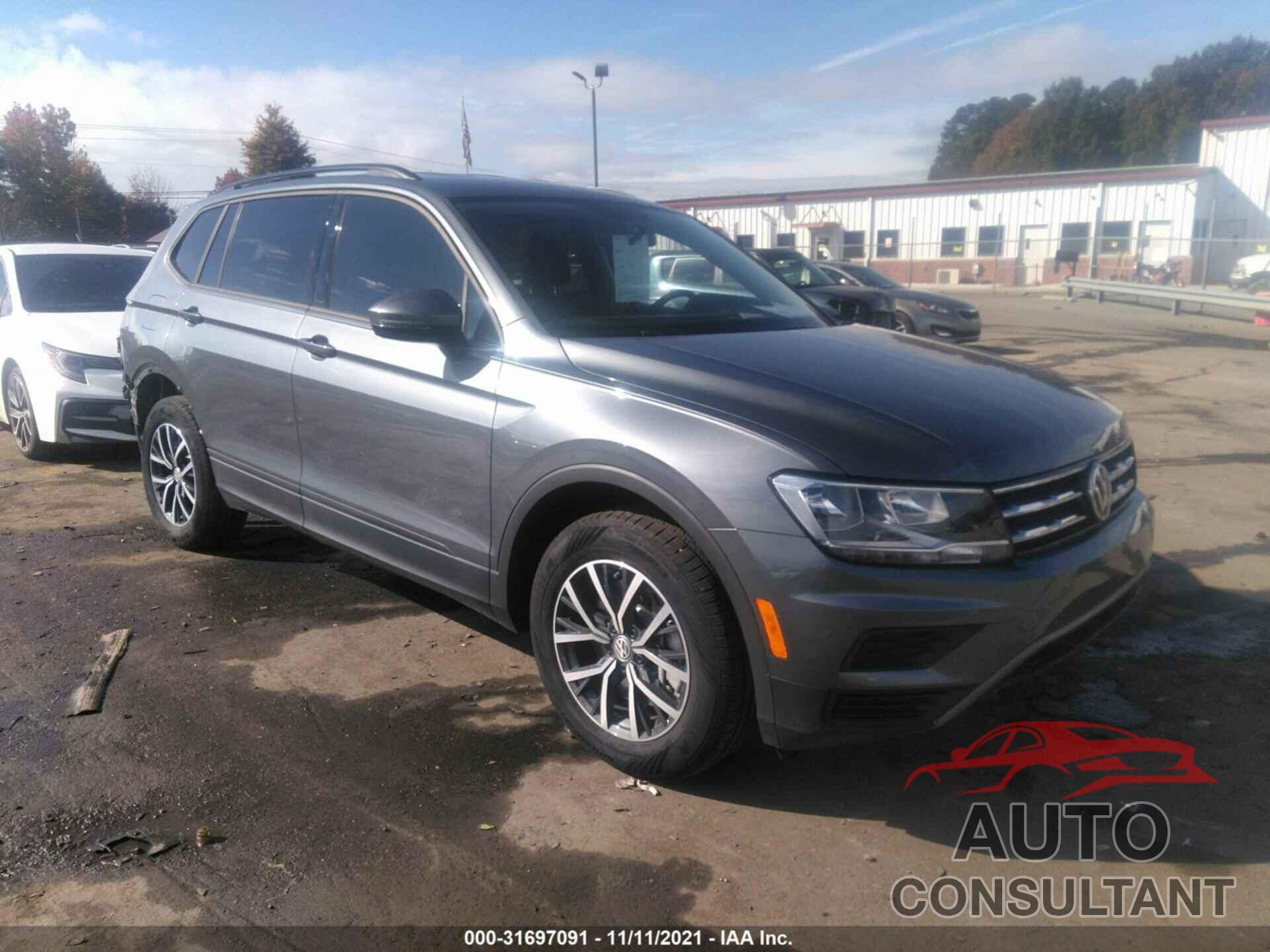 VOLKSWAGEN TIGUAN 2021 - 3VV1B7AX2MM038207