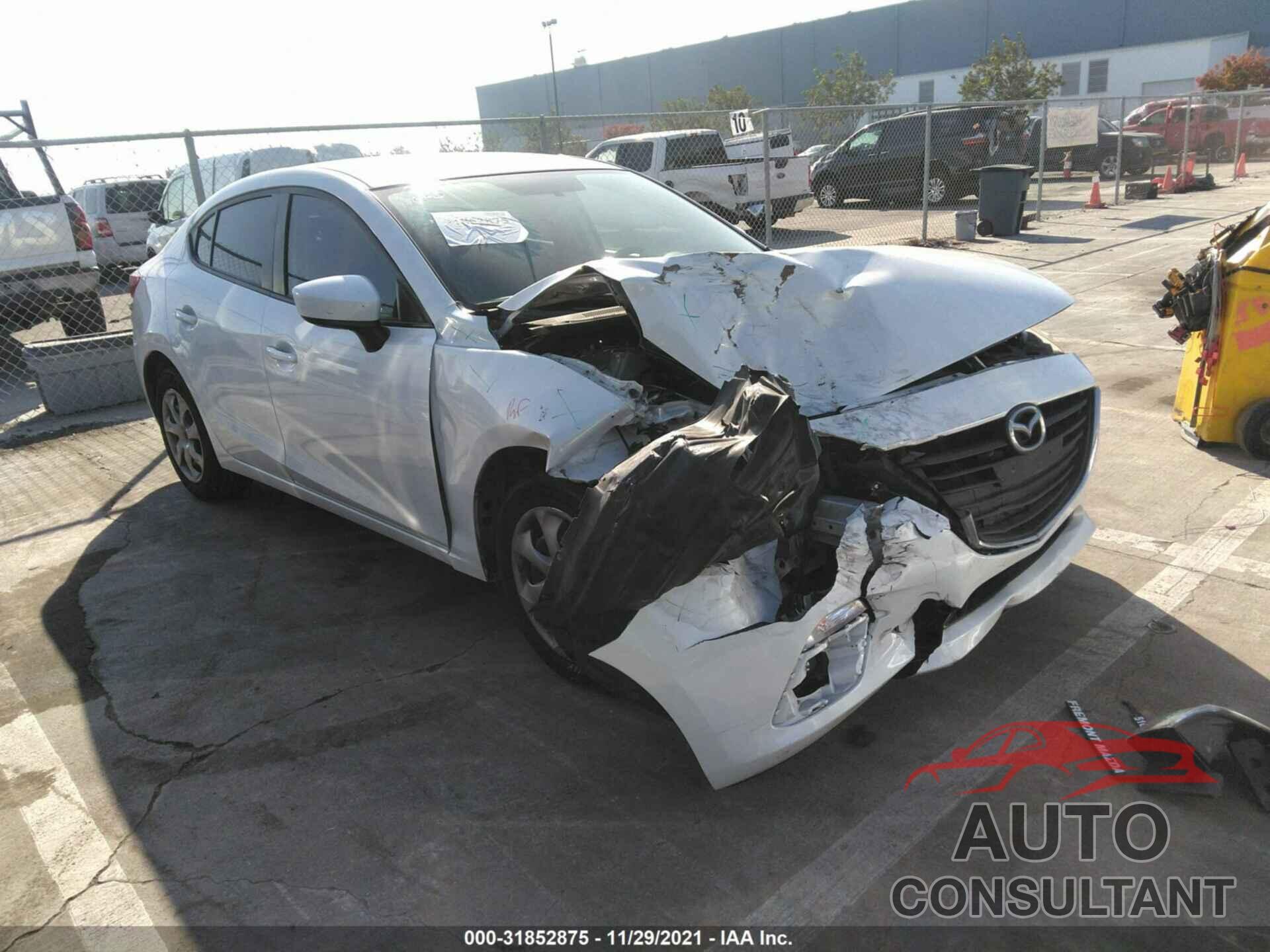 MAZDA MAZDA3 2016 - JM1BM1T77G1315264