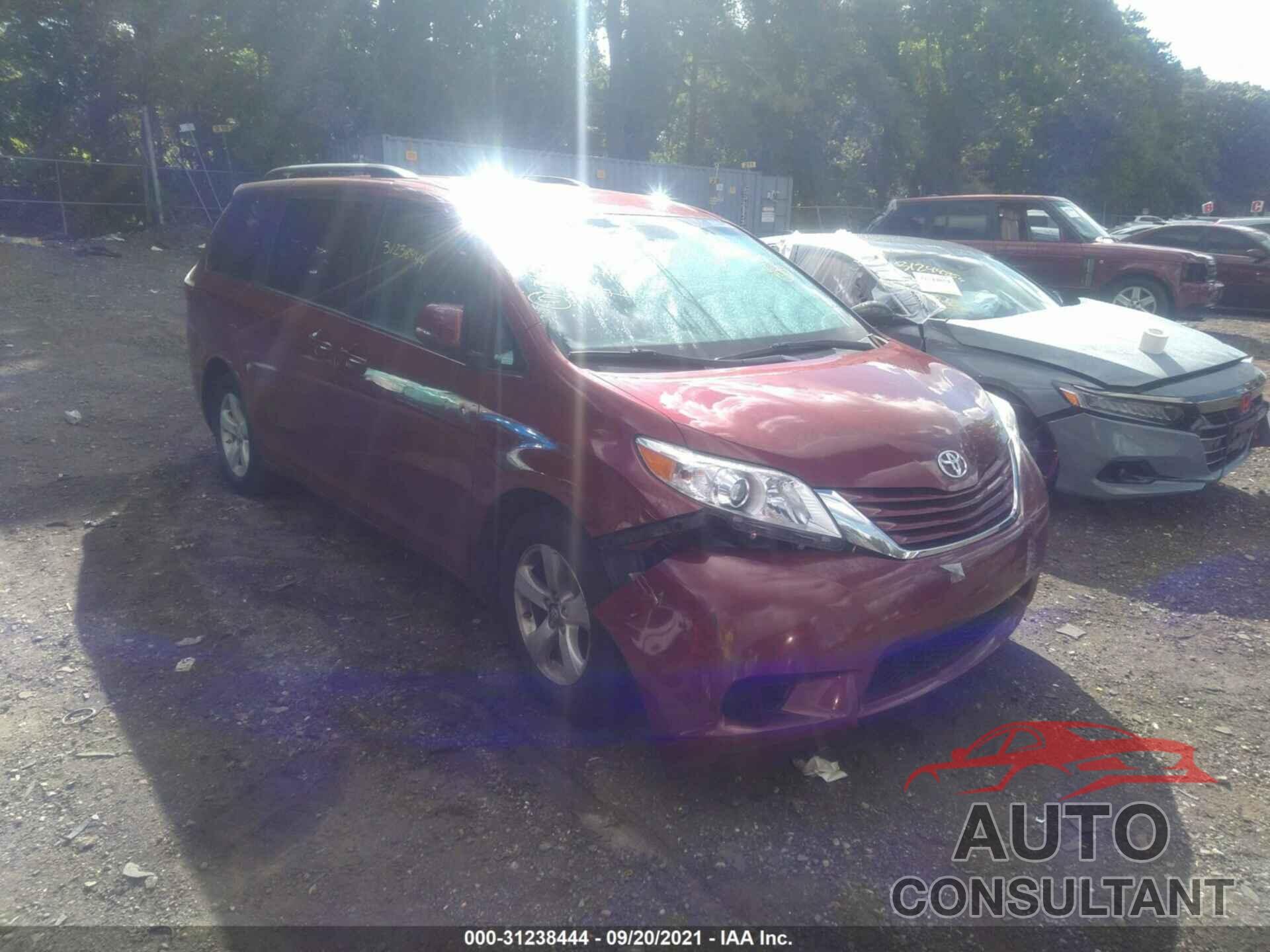 TOYOTA SIENNA 2016 - 5TDKK3DC4GS756950