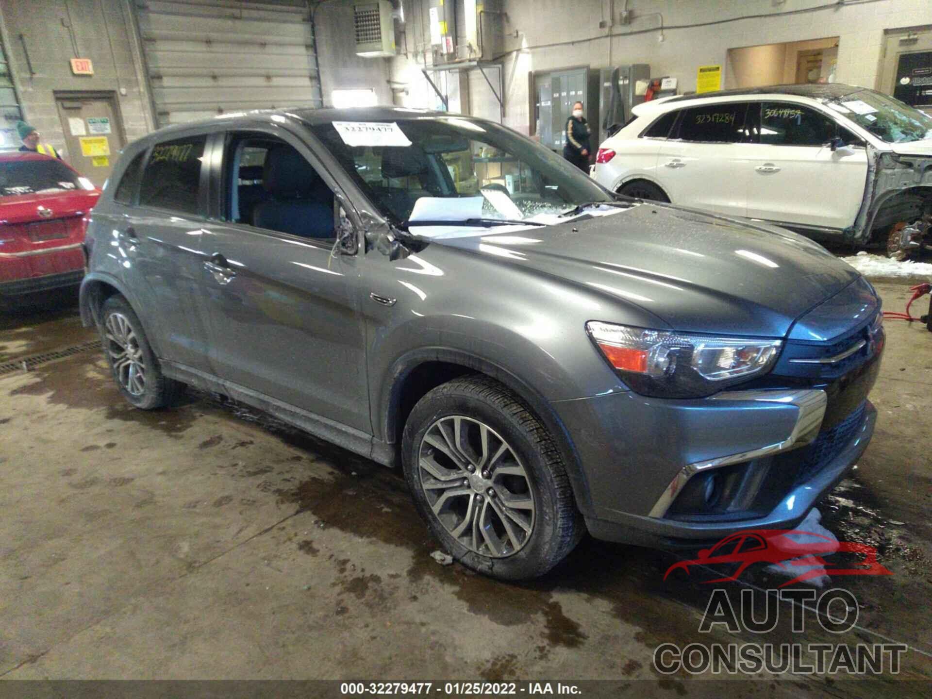 MITSUBISHI OUTLANDER SPORT 2018 - JA4AR3AW3JU015062