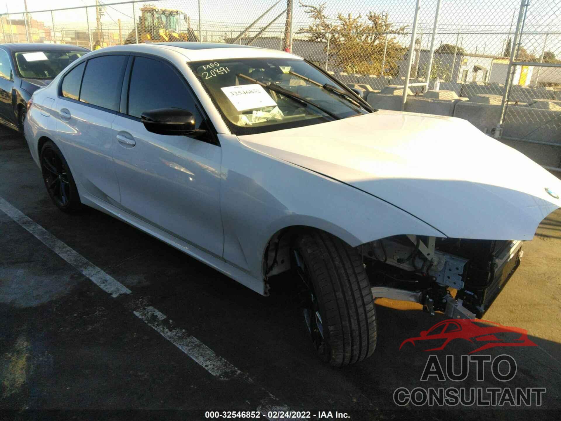 BMW 3 SERIES 2022 - 3MW5R1J00N8C41485