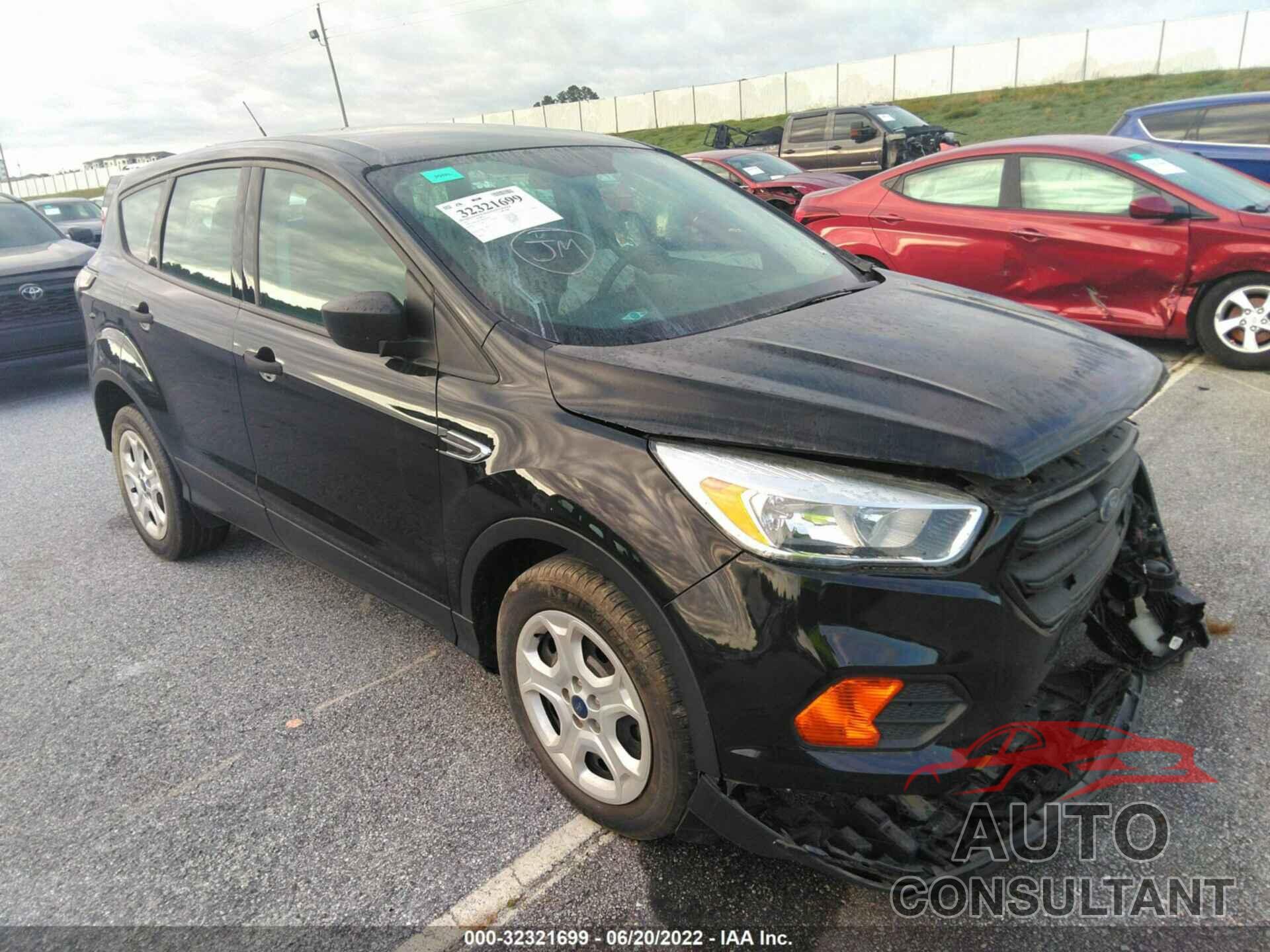 FORD ESCAPE 2017 - 1FMCU0F7XHUD34414