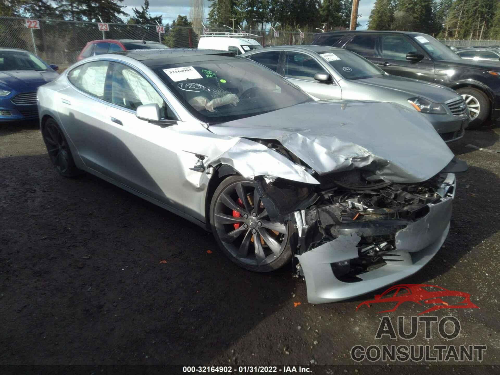 TESLA MODEL S 2017 - 5YJSA1E4XHF183752