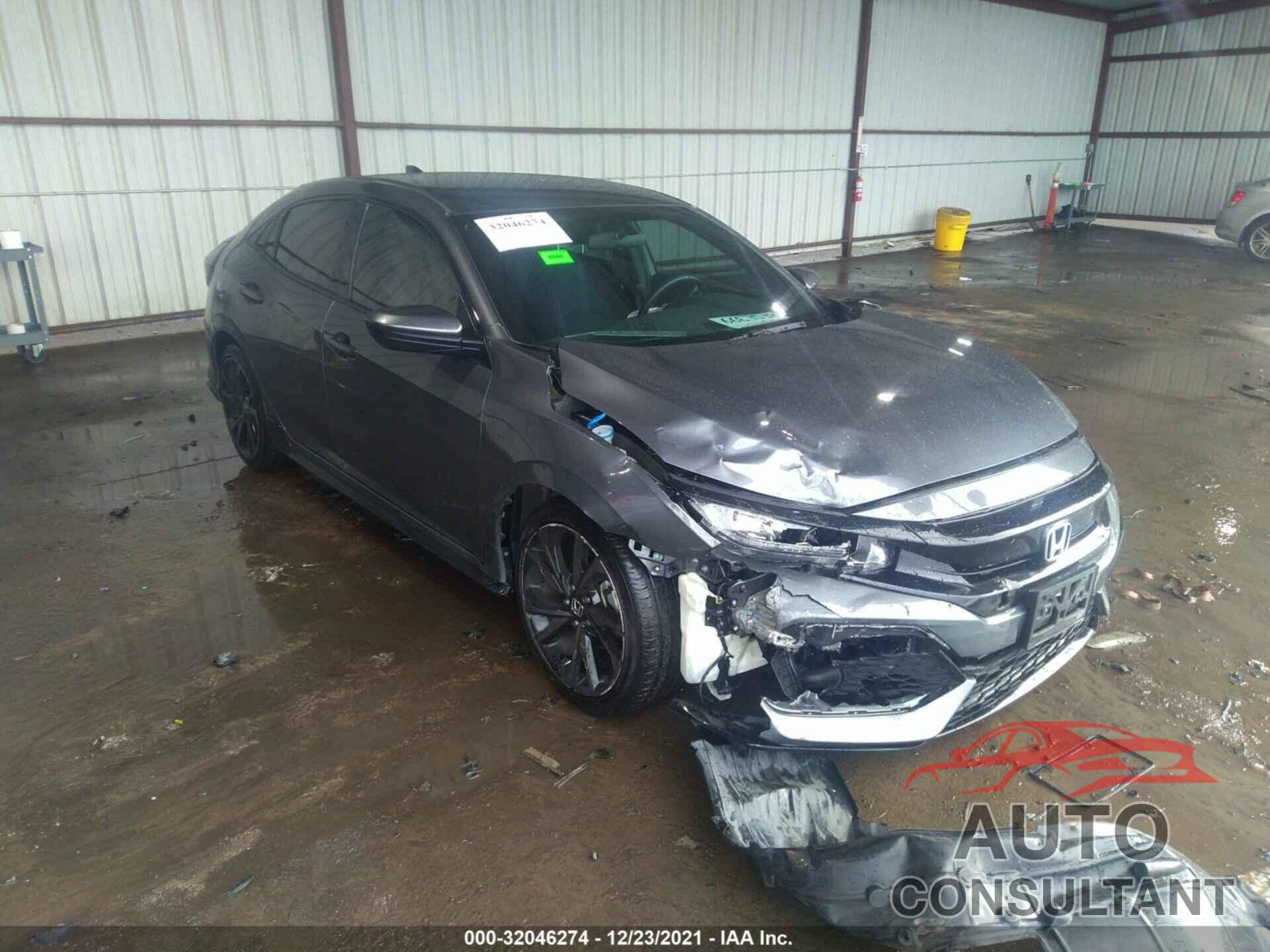 HONDA CIVIC HATCHBACK 2018 - SHHFK7H49JU427277