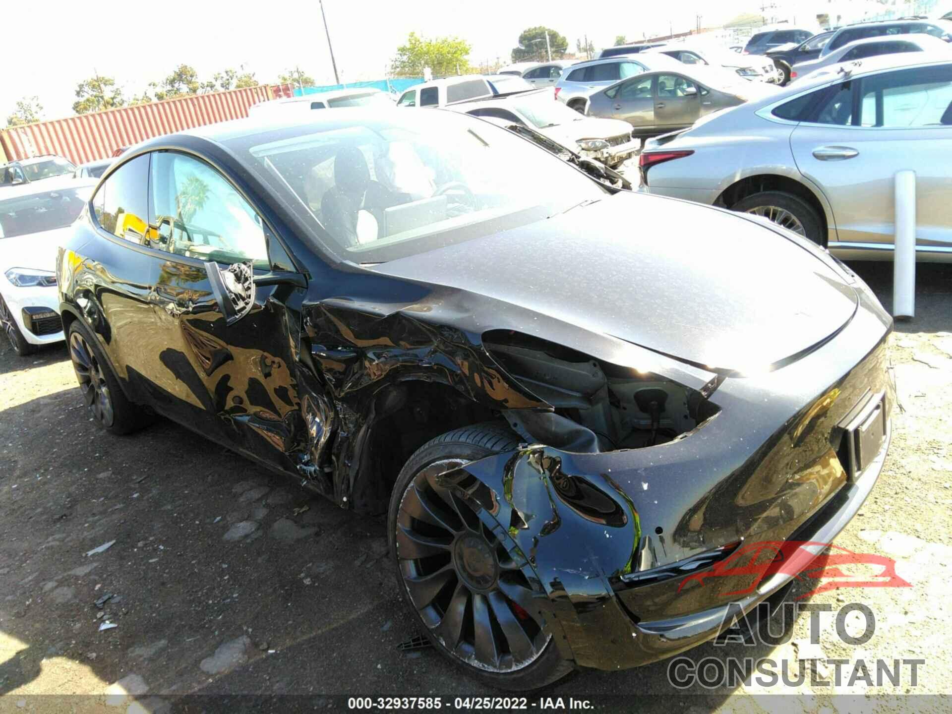 TESLA MODEL Y 2020 - 5YJYGDEF6LF057229
