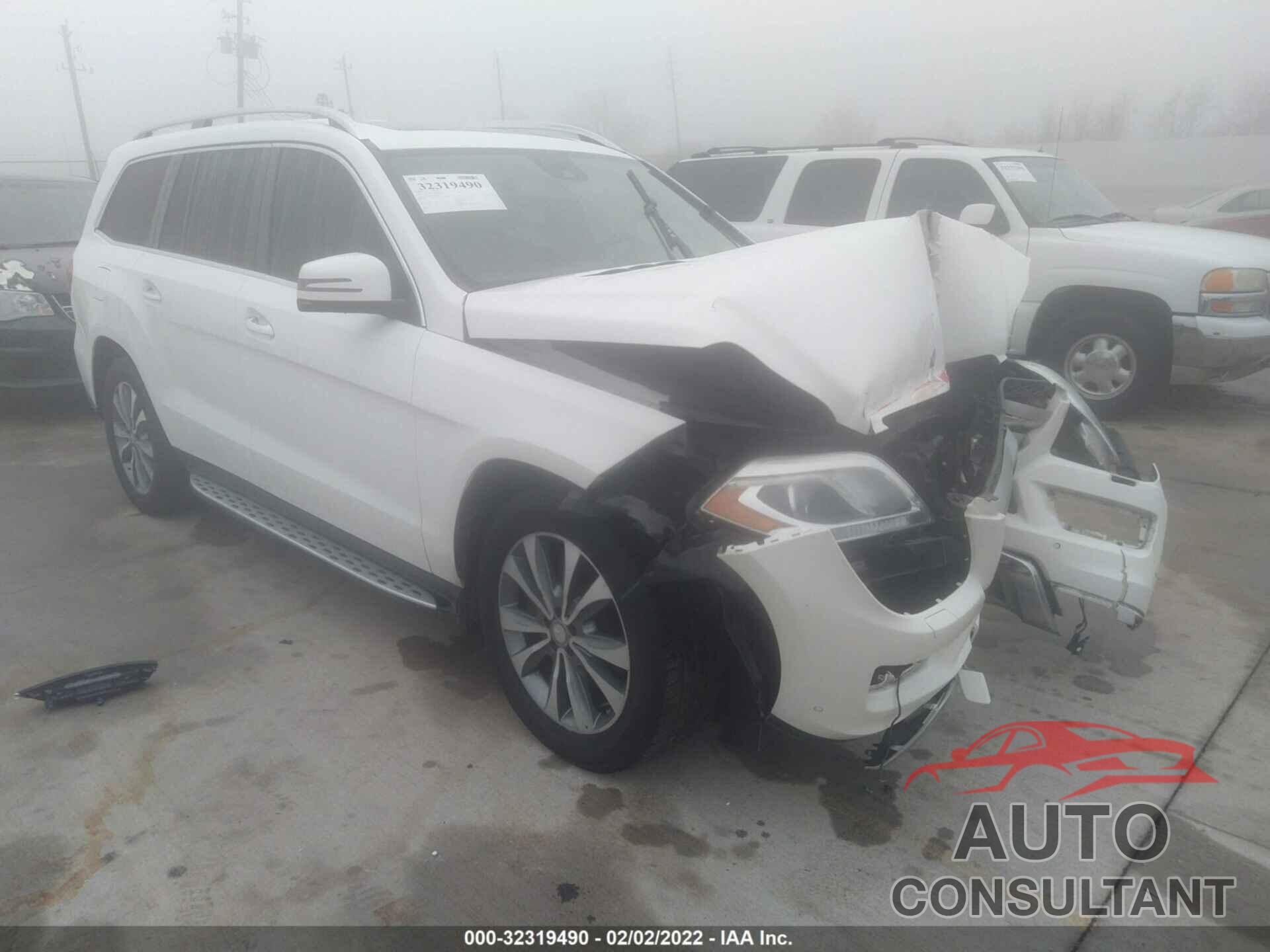 MERCEDES-BENZ GL 2016 - 4JGDF6EE0GA647117