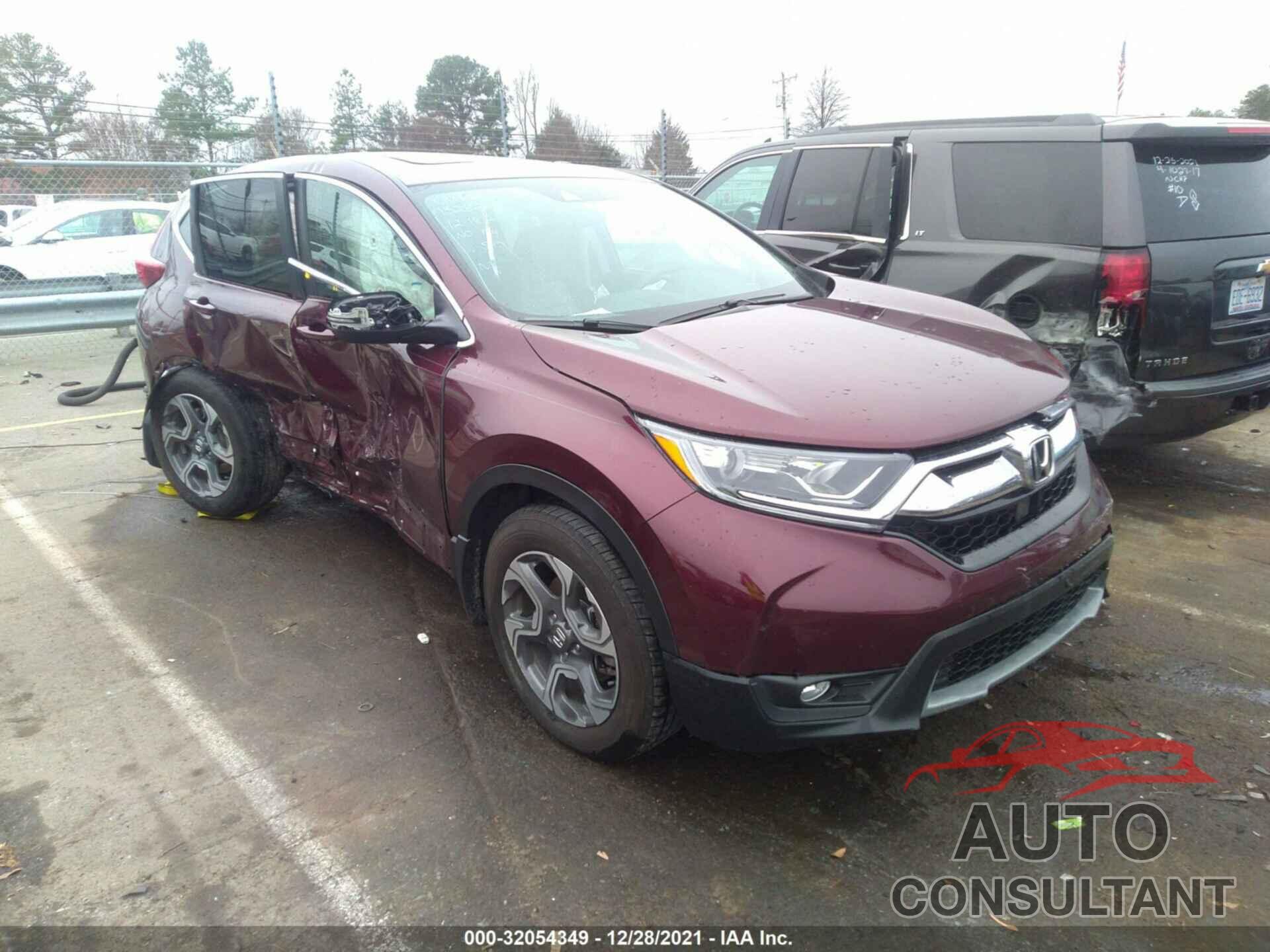 HONDA CR-V 2018 - 7FARW2H56JE095088