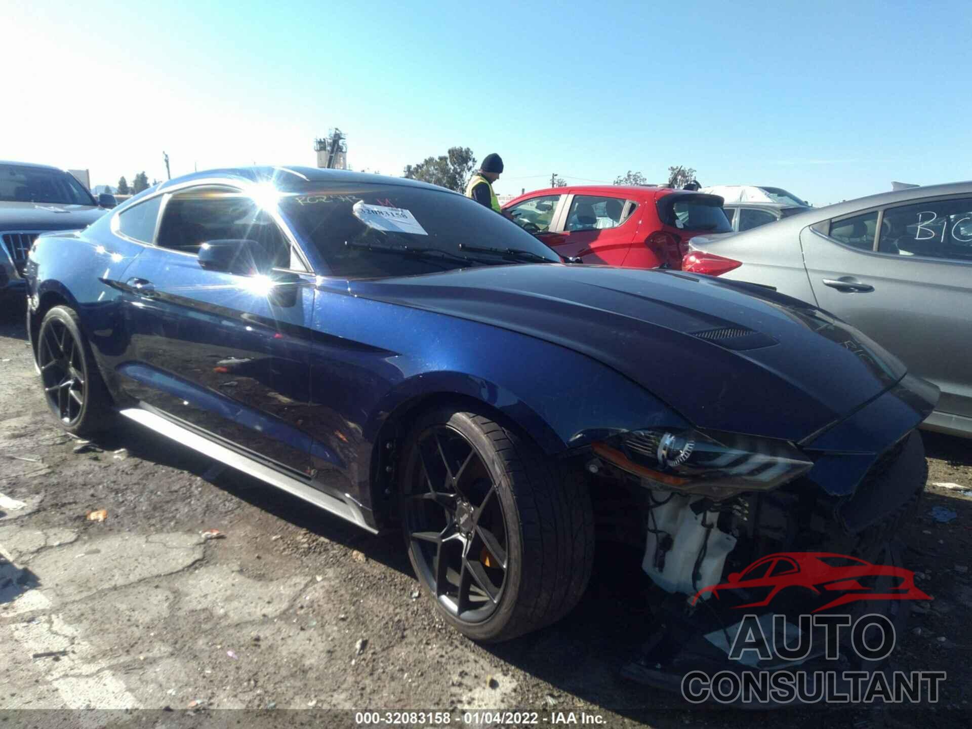 FORD MUSTANG 2018 - 1FA6P8TH5J5163551