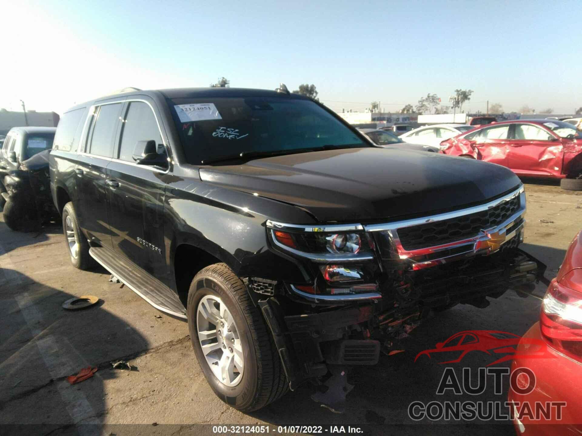 CHEVROLET SUBURBAN 2019 - 1GNSCHKC1KR186613