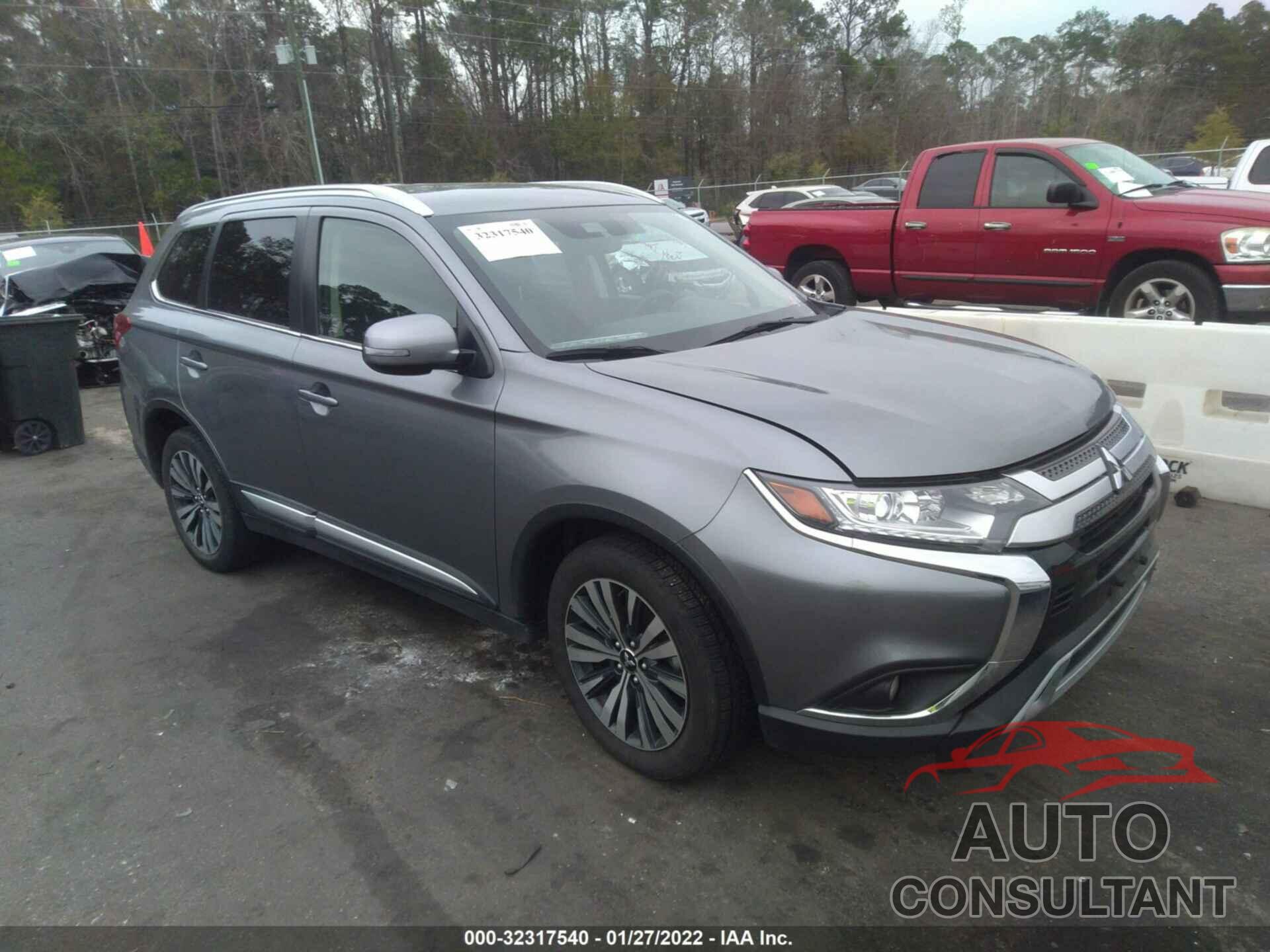 MITSUBISHI OUTLANDER 2020 - JA4AD3A30LJ001855