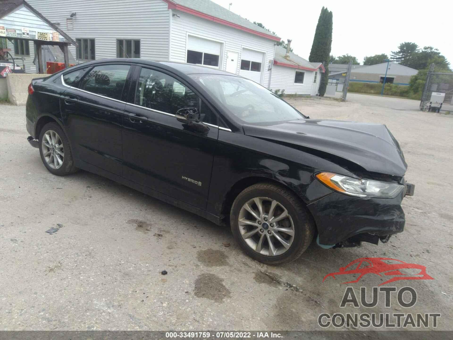 FORD FUSION 2017 - 3FA6P0LU9HR303459