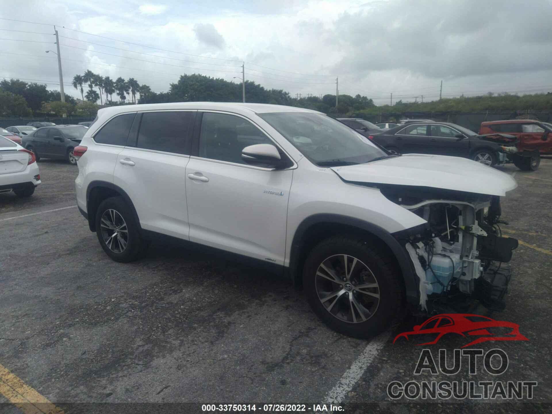 TOYOTA HIGHLANDER 2019 - 5TDBGRFH1KS058382