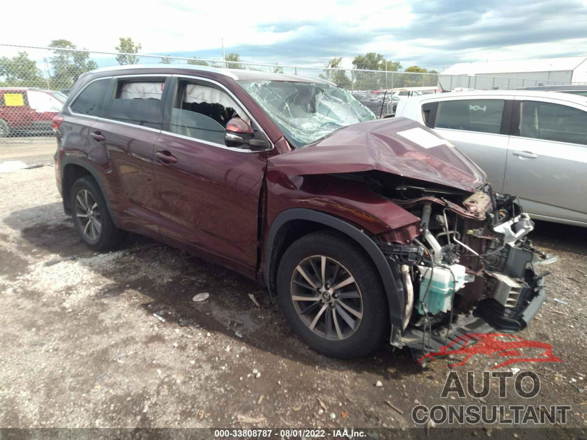 TOYOTA HIGHLANDER 2017 - 5TDJZRFHXHS404170
