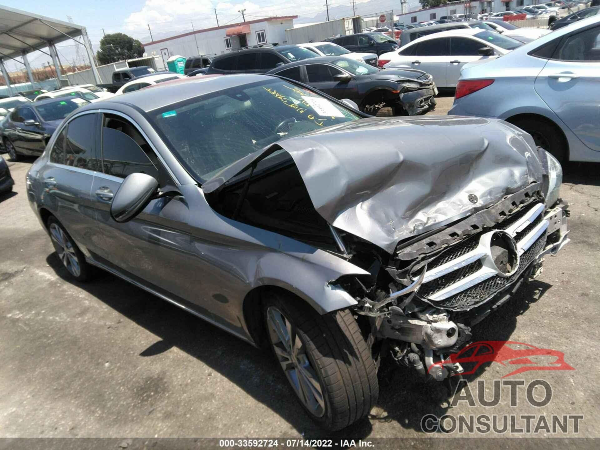 MERCEDES-BENZ C-CLASS 2016 - 55SWF4KB0GU105999