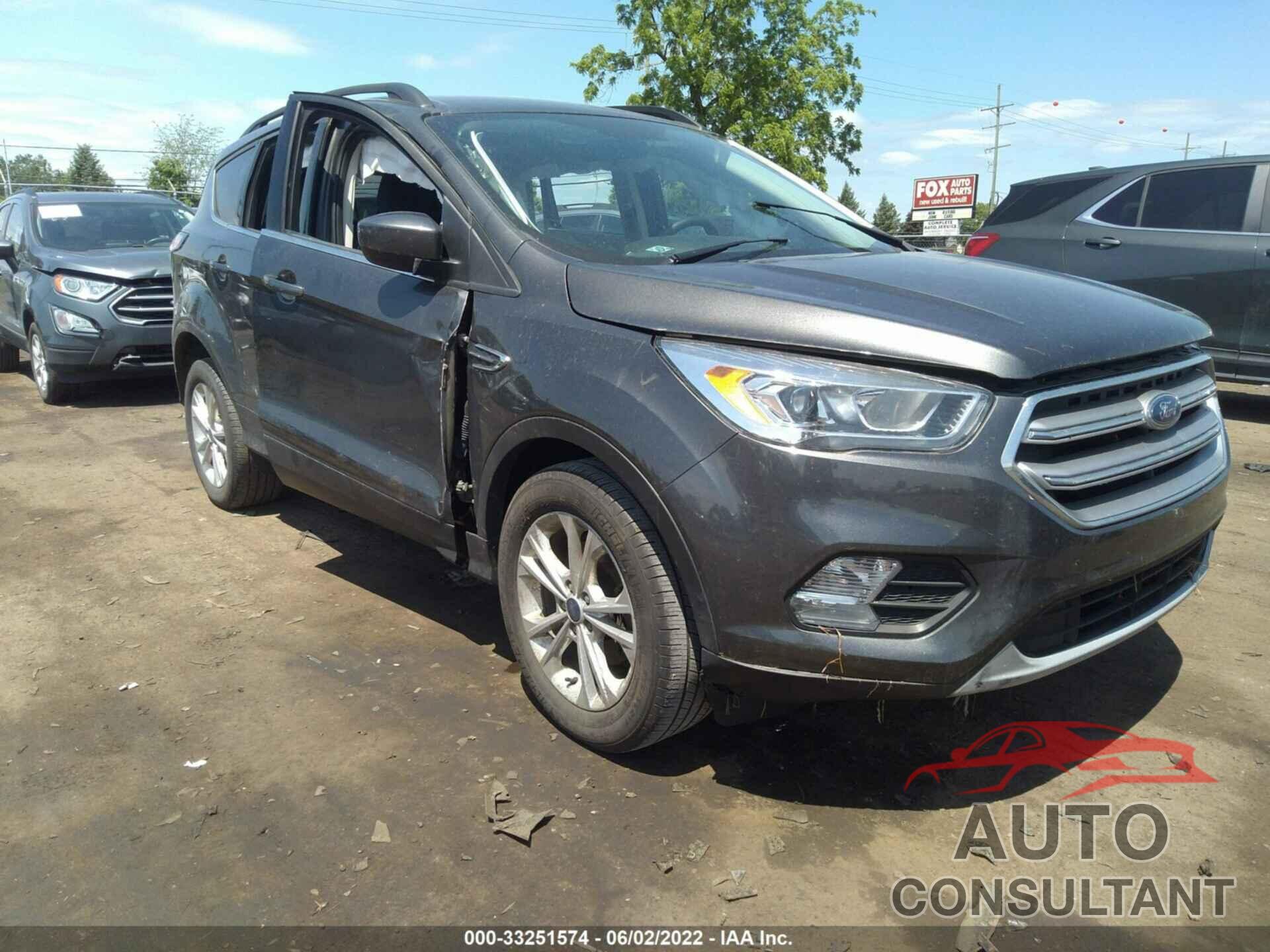 FORD ESCAPE 2017 - 1FMCU0GD9HUB77382