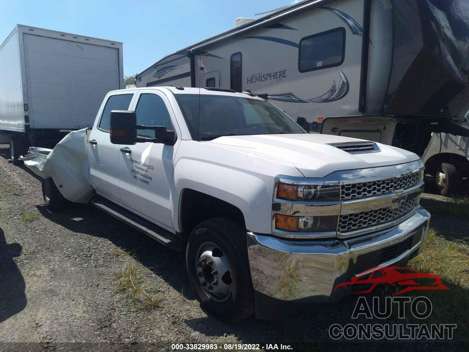 CHEVROLET SILVERADO 3500HD 2019 - 1GC4KVCY8KF190334