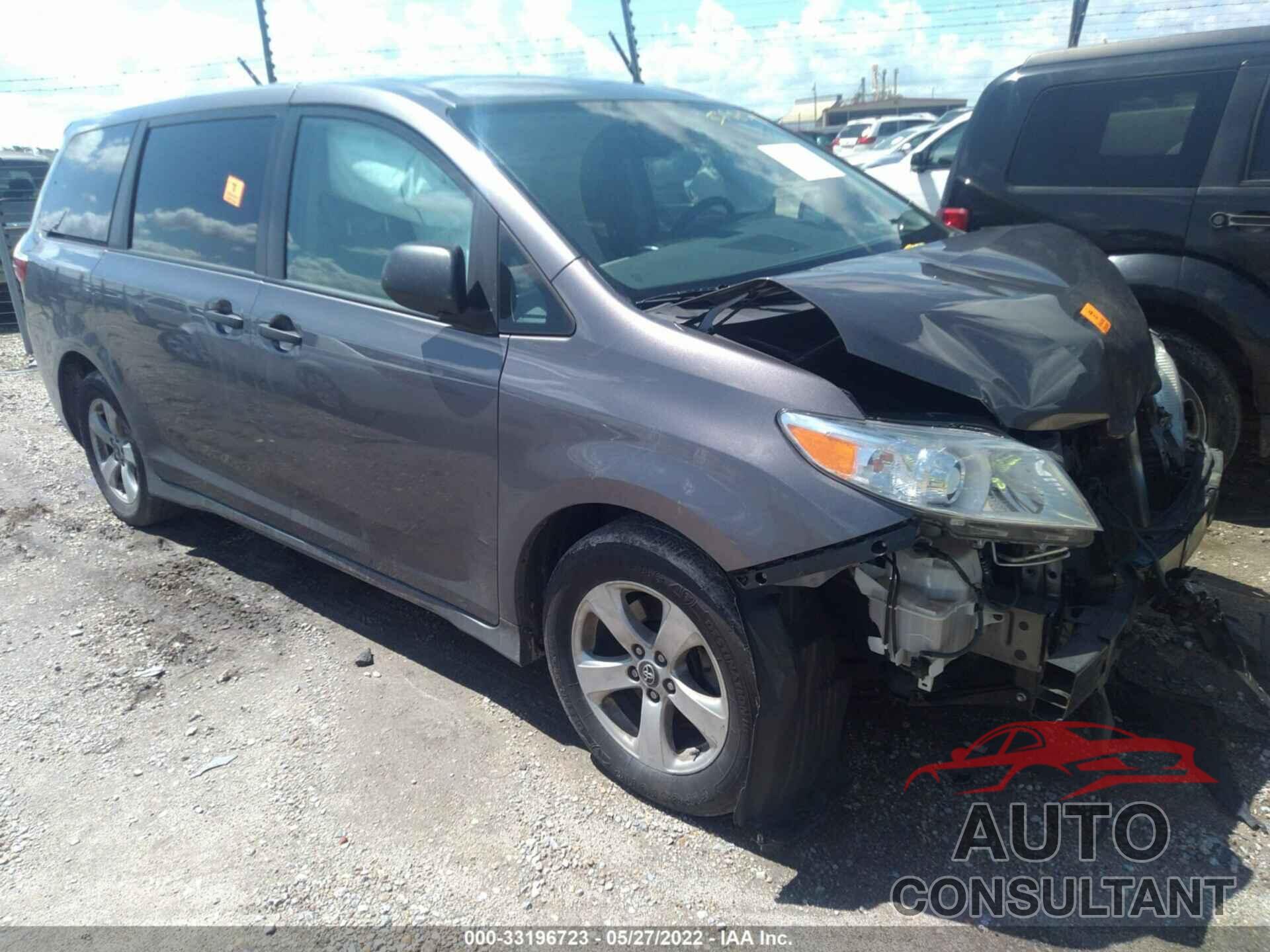 TOYOTA SIENNA 2019 - 5TDZZ3DC7KS008096