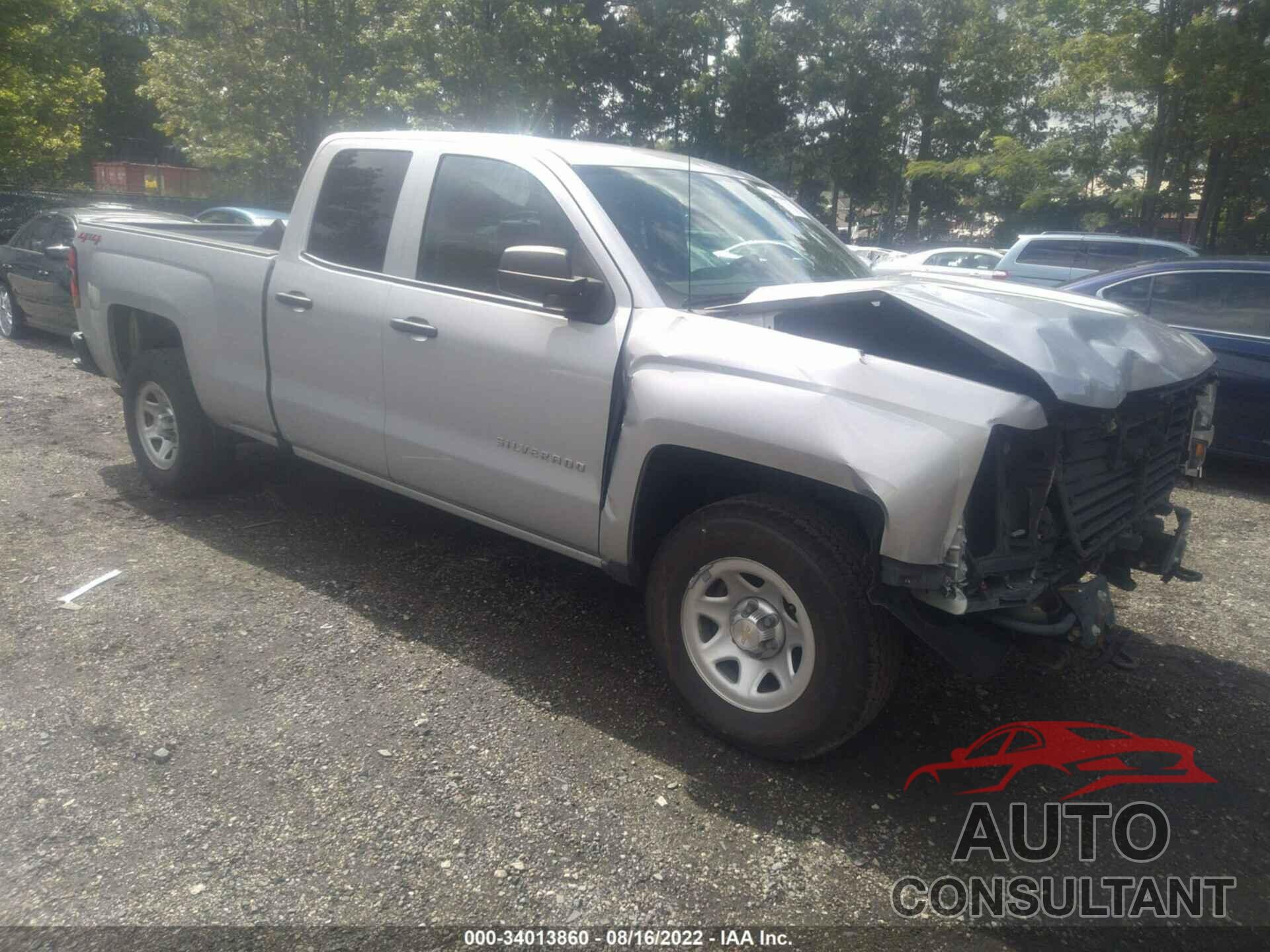 CHEVROLET SILVERADO 1500 2018 - 1GCVKNEC1JZ317024
