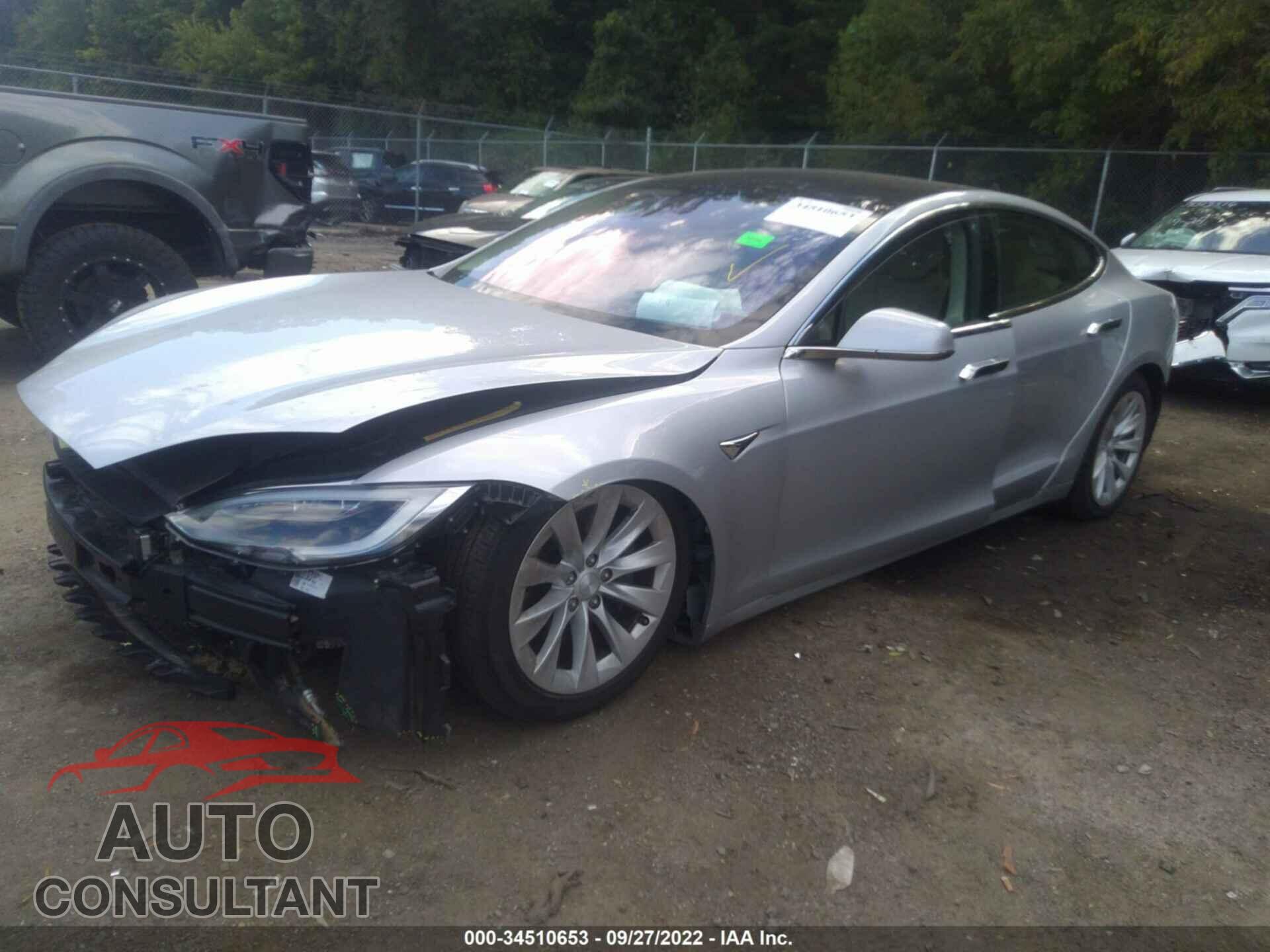 TESLA MODEL S 2017 - 5YJSA1E23HF207260