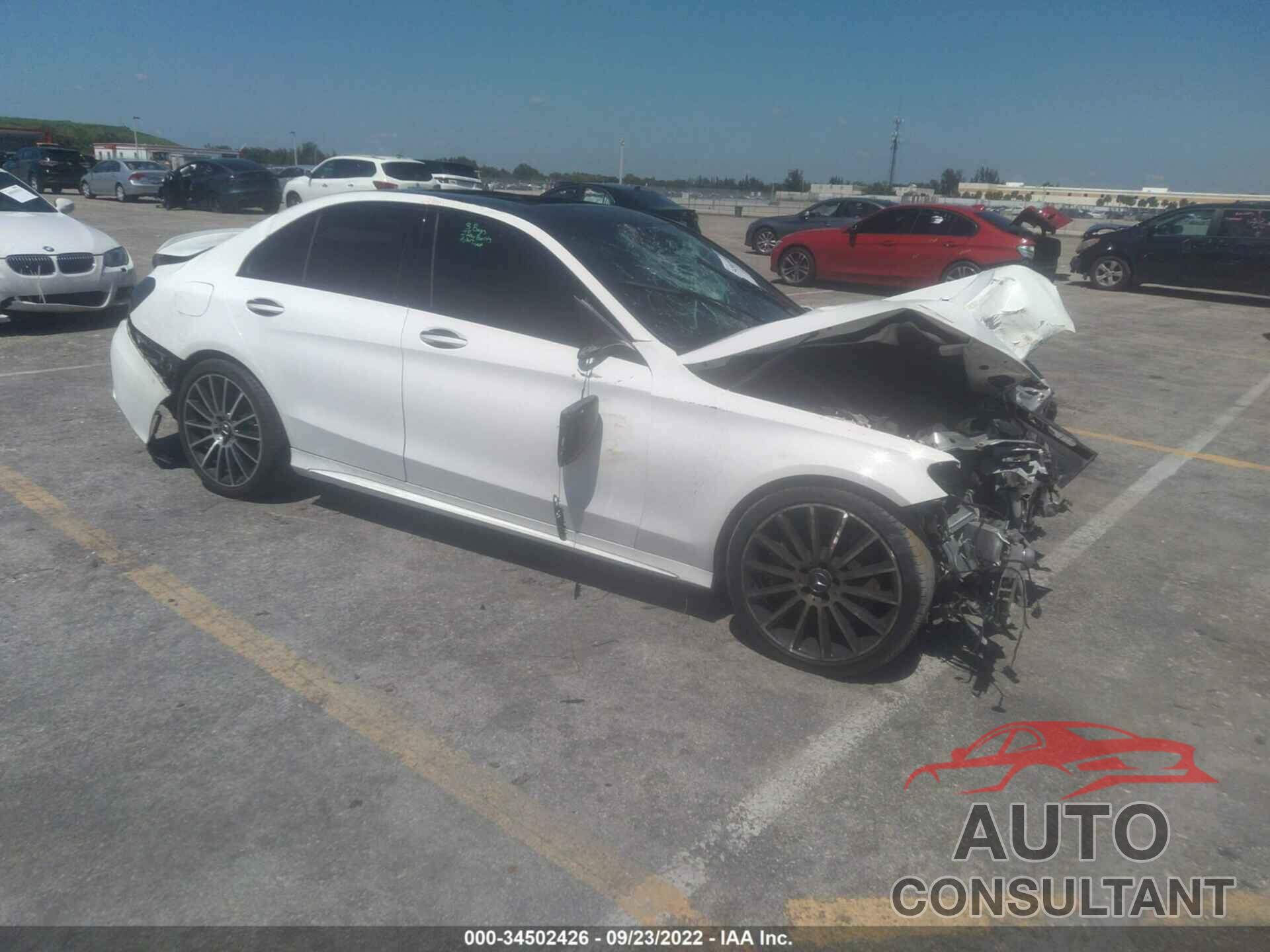 MERCEDES-BENZ C-CLASS 2018 - 55SWF6EB6JU261267