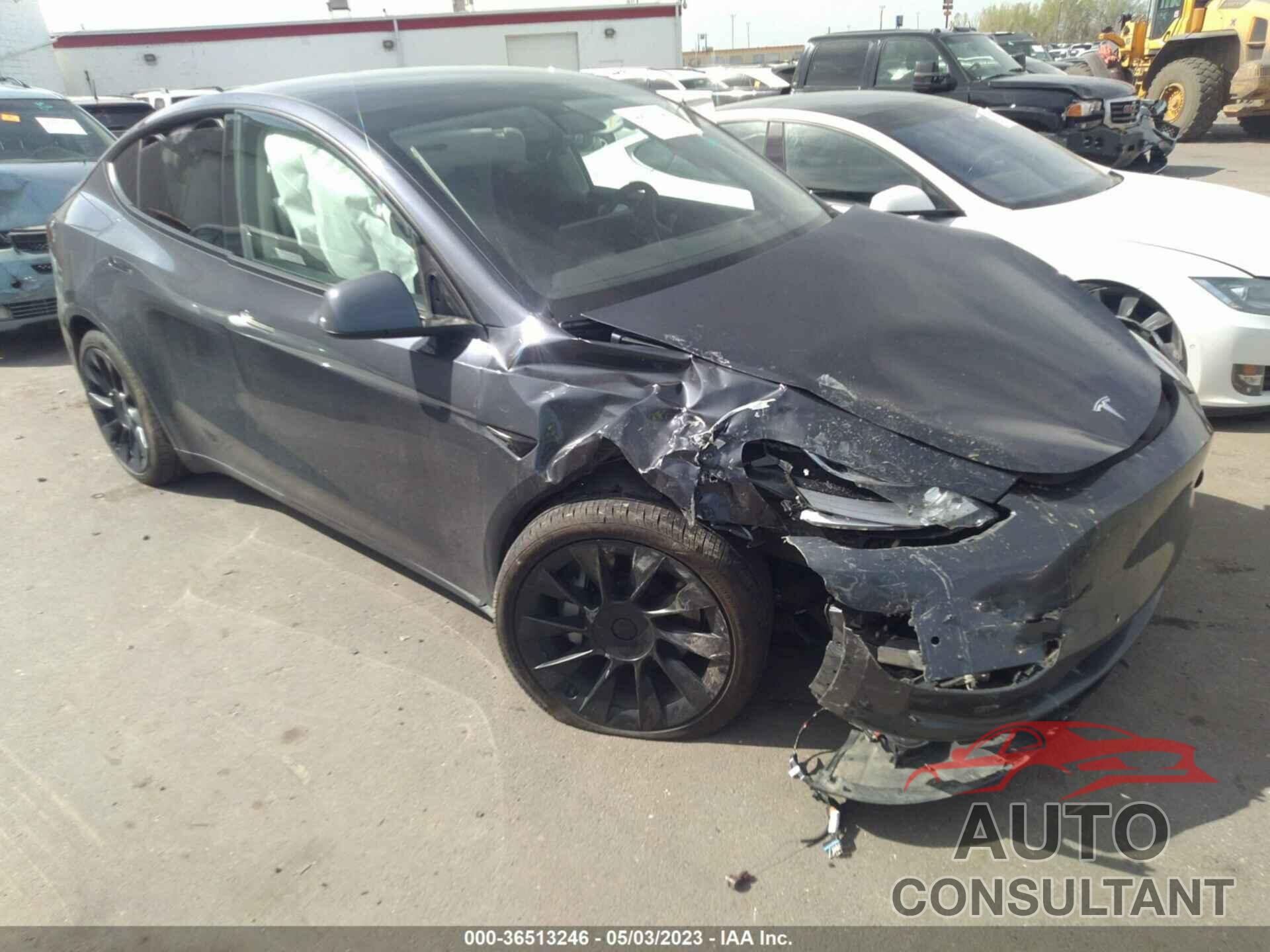 TESLA MODEL Y 2021 - 5YJYGDEE8MF265153