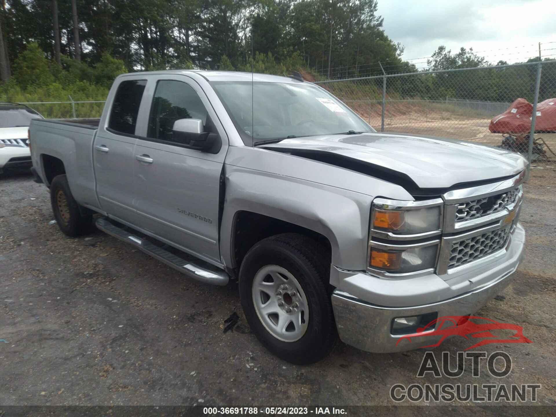 CHEVROLET SILVERADO 1500 2015 - 1GCRCREC2FZ327638