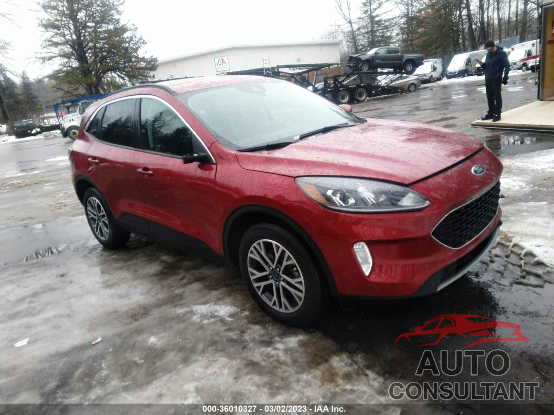 FORD ESCAPE 2021 - 1FMCU9H64MUB15659