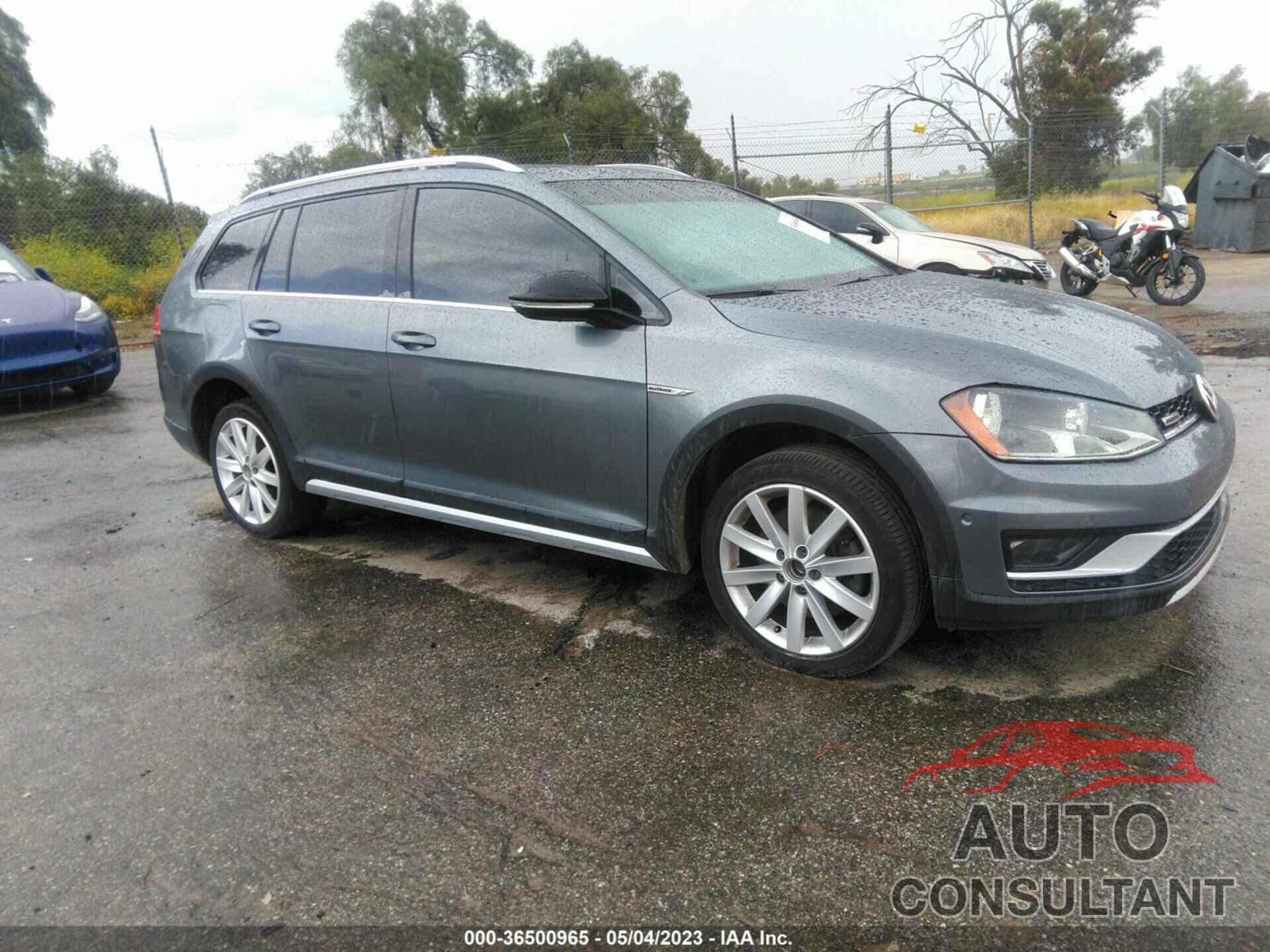 VOLKSWAGEN GOLF ALLTRACK 2017 - 3VWH17AU3HM521777