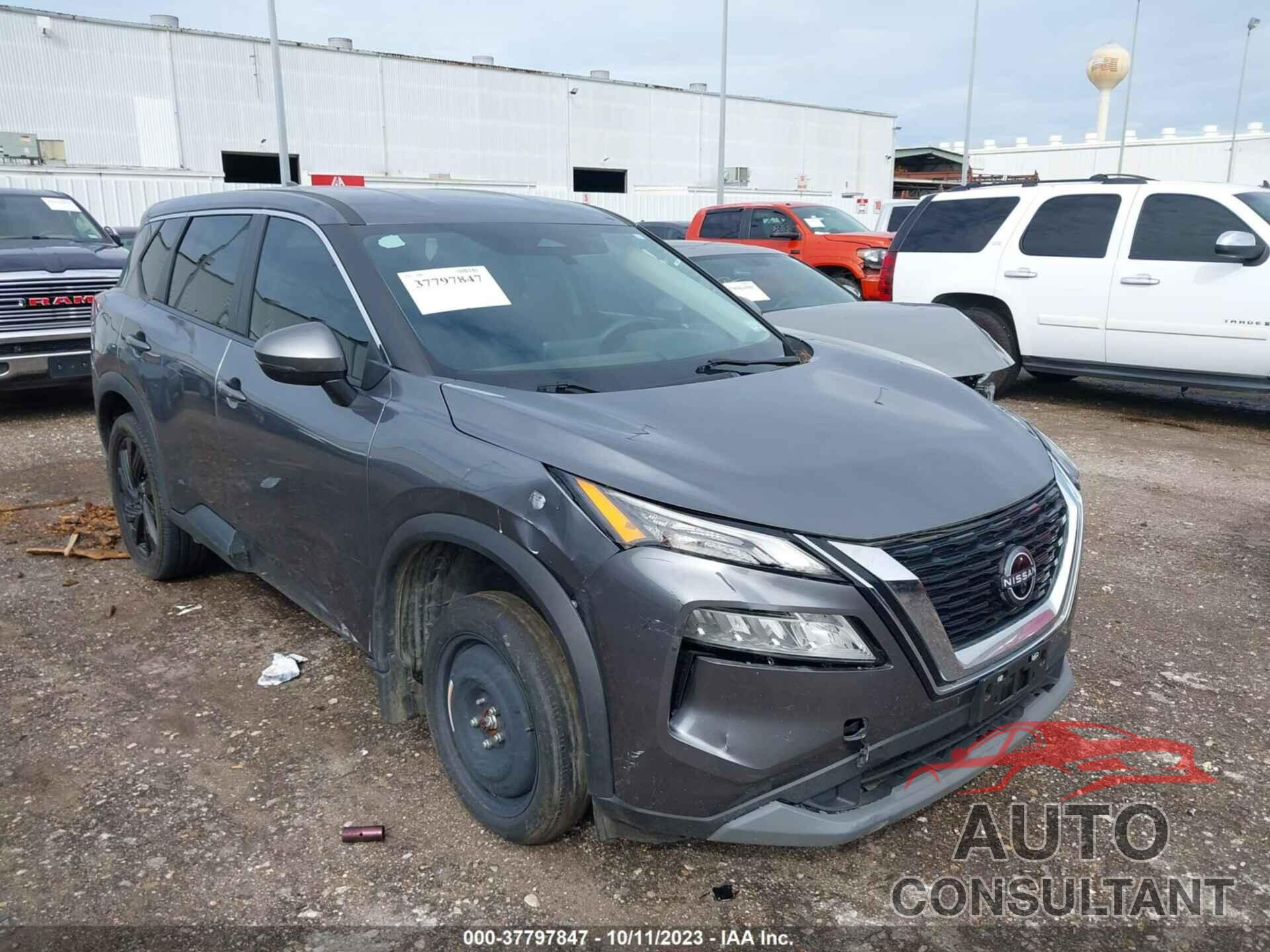 NISSAN ROGUE 2022 - 5N1BT3BA6NC687154