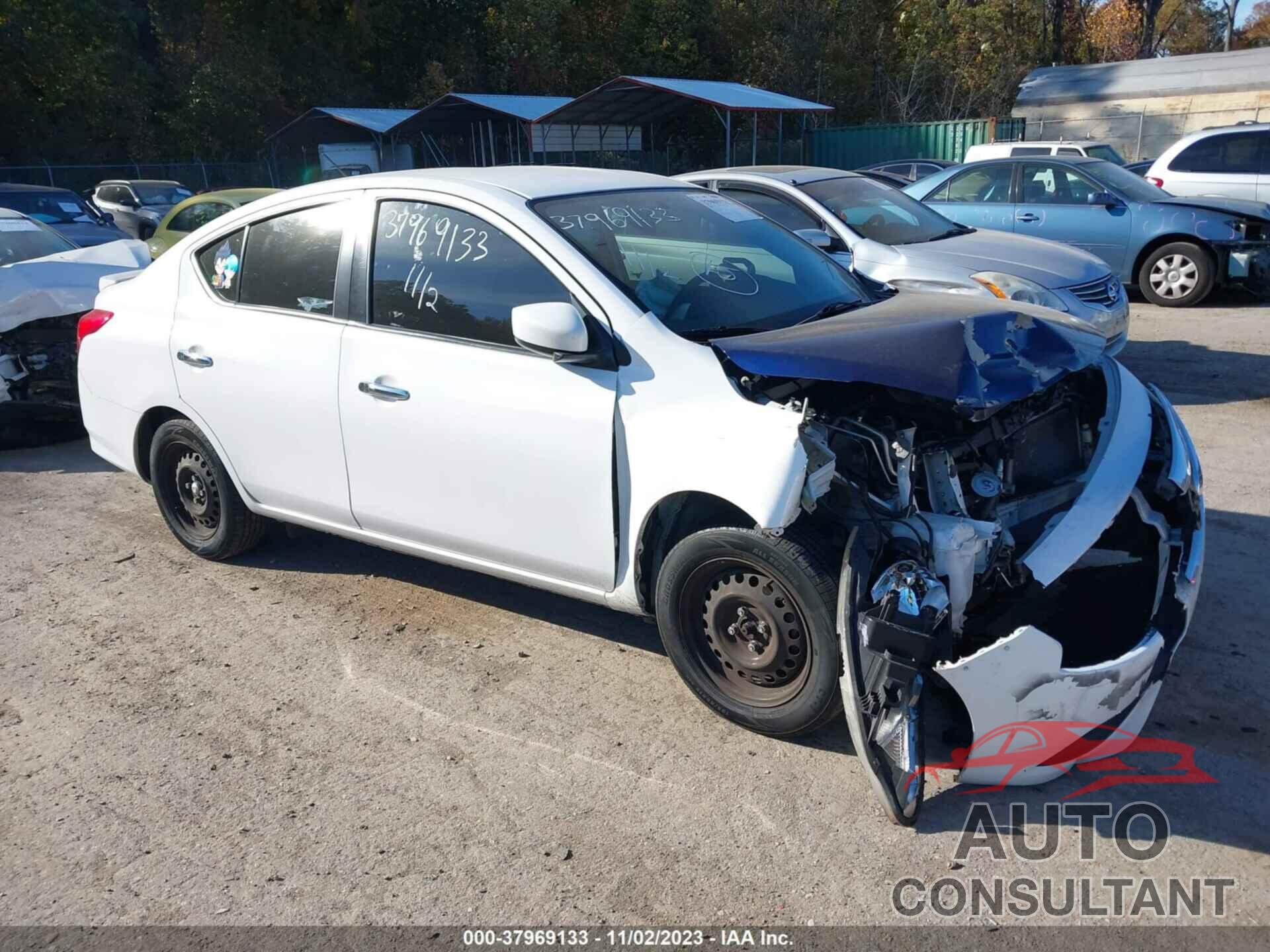 NISSAN VERSA 2019 - 3N1CN7AP3KL850894