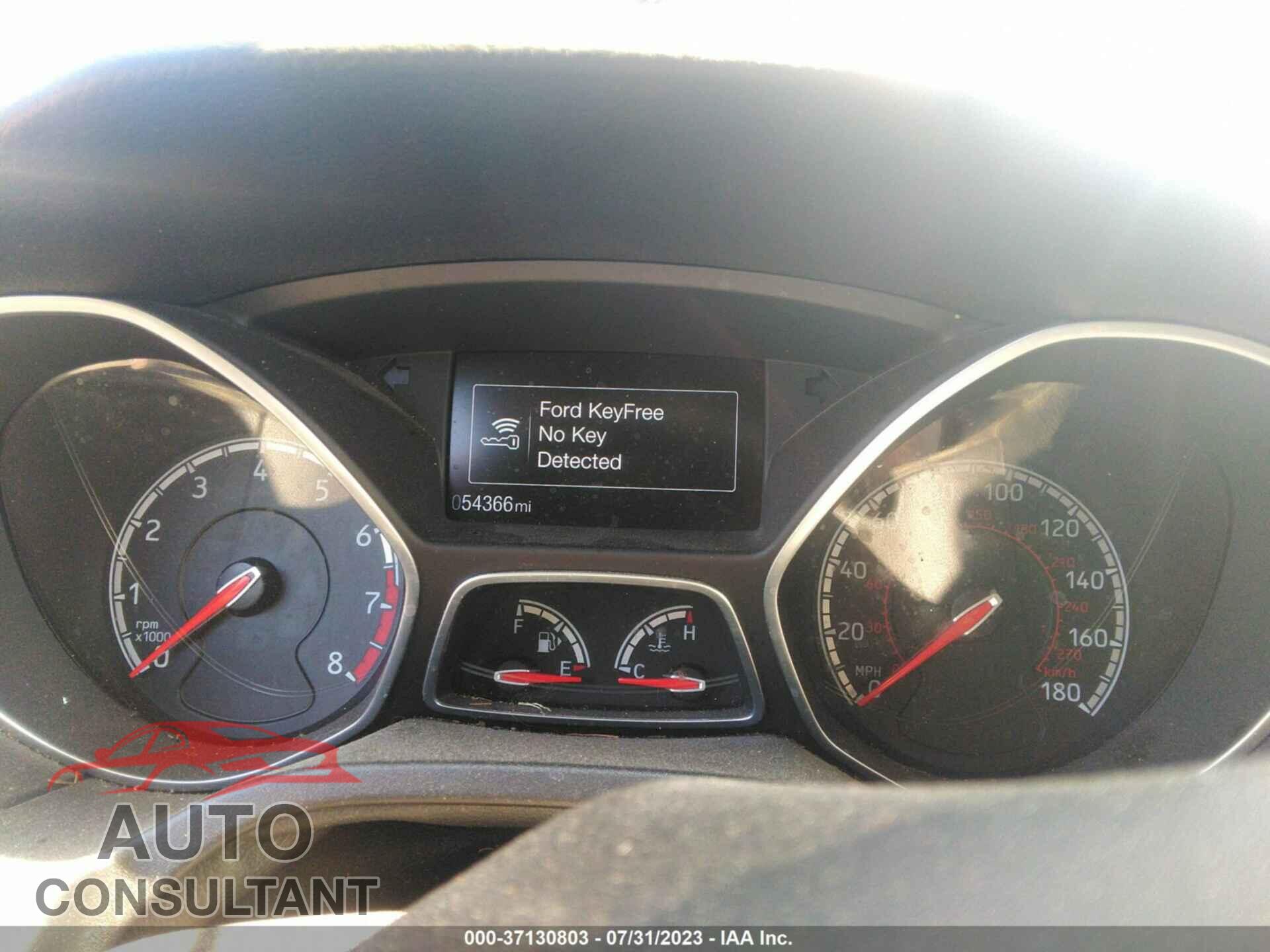 FORD FOCUS ST 2016 - 1FADP3L96GL382106