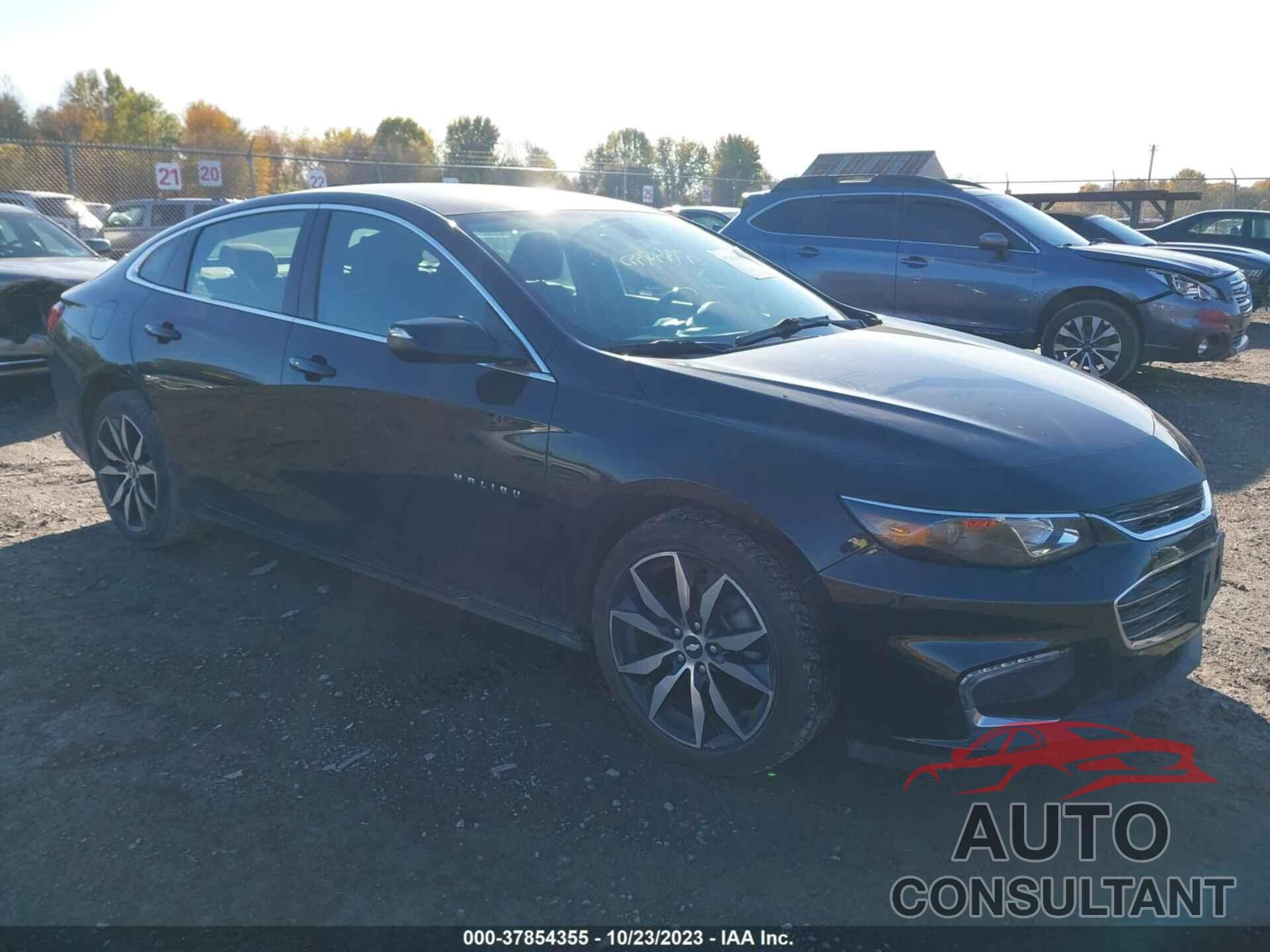 CHEVROLET MALIBU 2018 - 1G1ZD5ST1JF283564