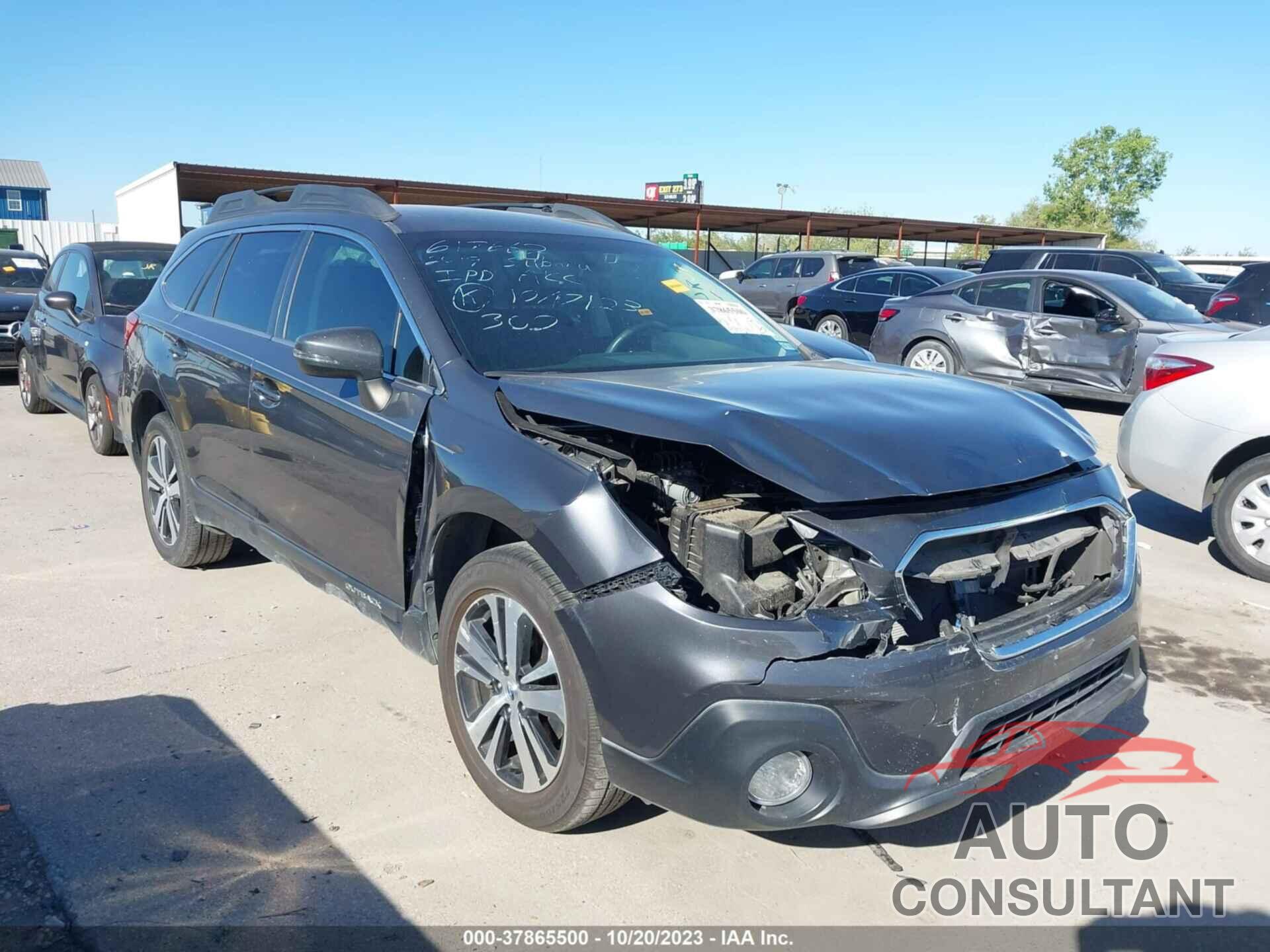SUBARU OUTBACK 2019 - 4S4BSAJC1K3238115