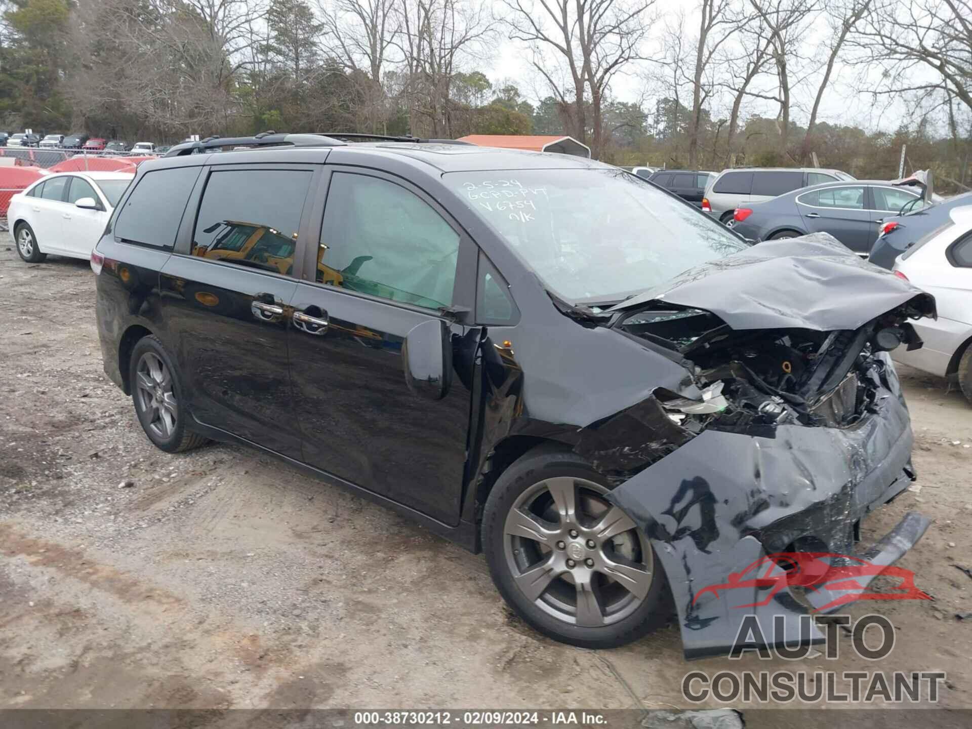 TOYOTA SIENNA 2017 - 5TDXZ3DC1HS776754