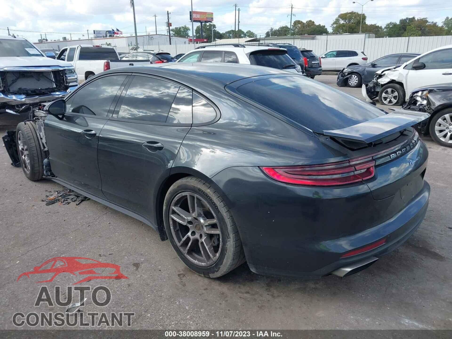 PORSCHE PANAMERA 2017 - WP0AA2A70HL100800