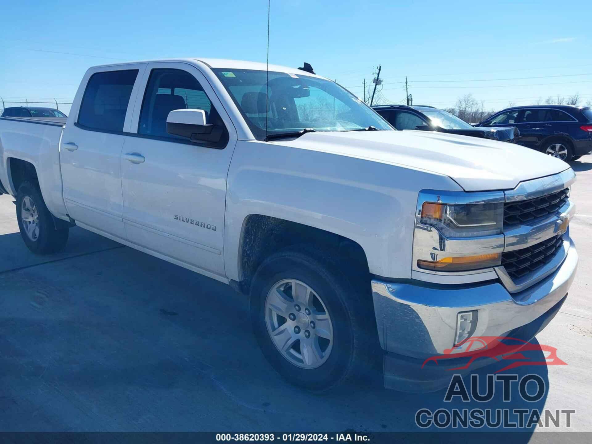 CHEVROLET SILVERADO 1500 2018 - 3GCPCREH0JG218333