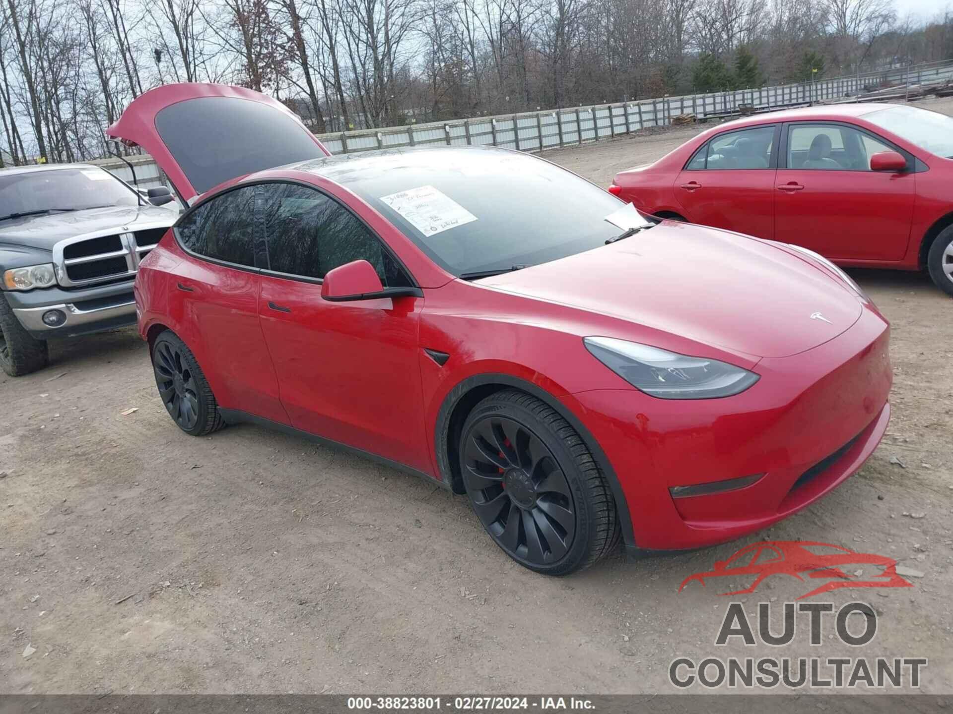 TESLA MODEL Y 2023 - 7SAYGDEF1PF704984