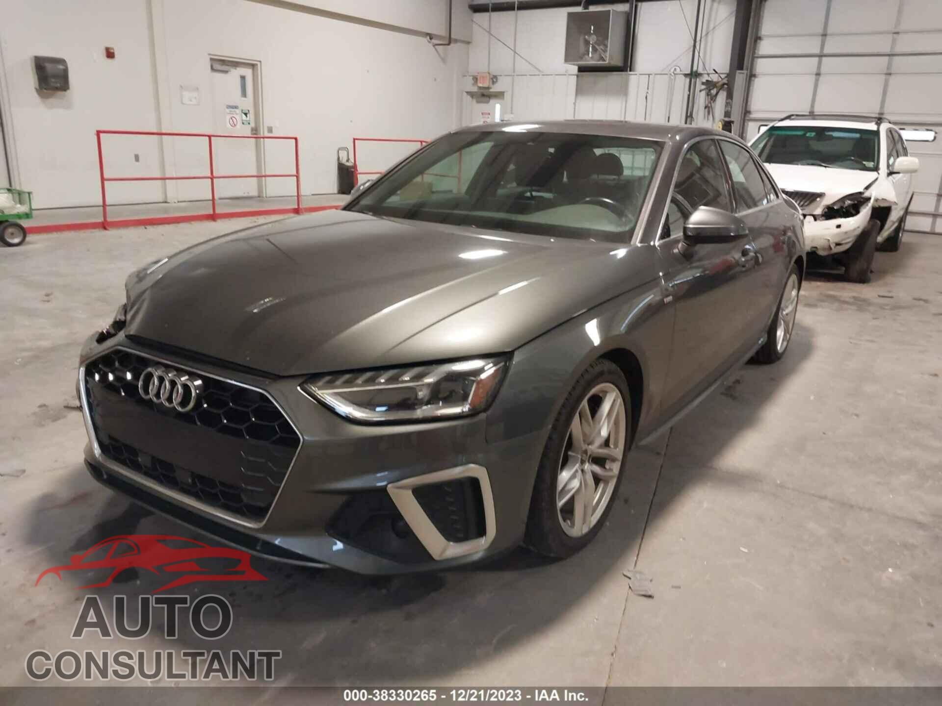 AUDI A4 2022 - WAUEAAF42NN015366