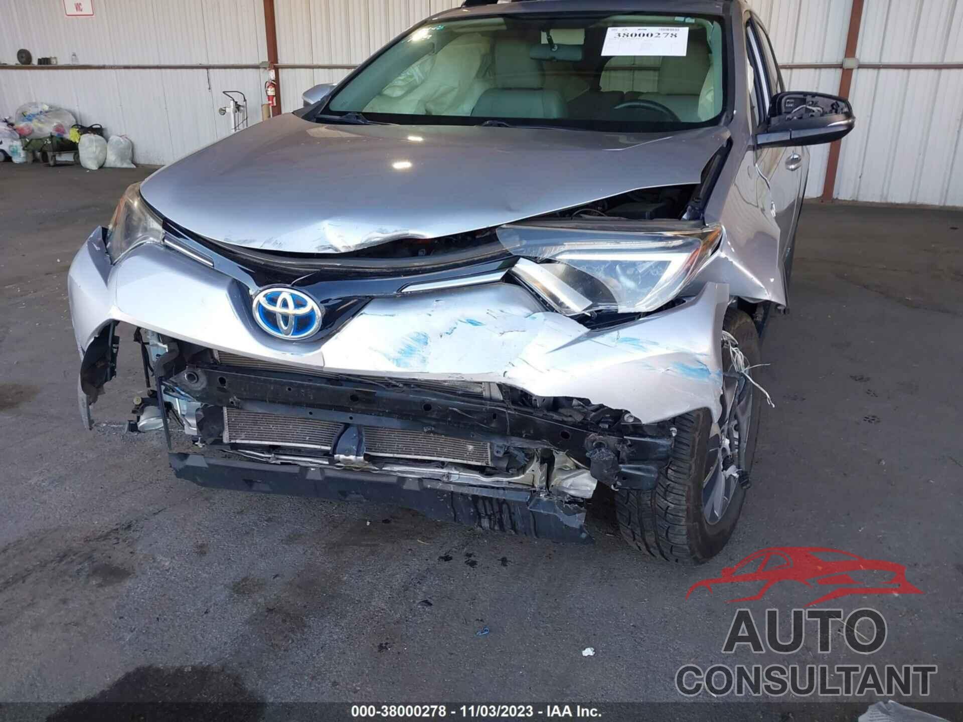 TOYOTA RAV4 HYBRID 2016 - JTMRJREV6GD003419