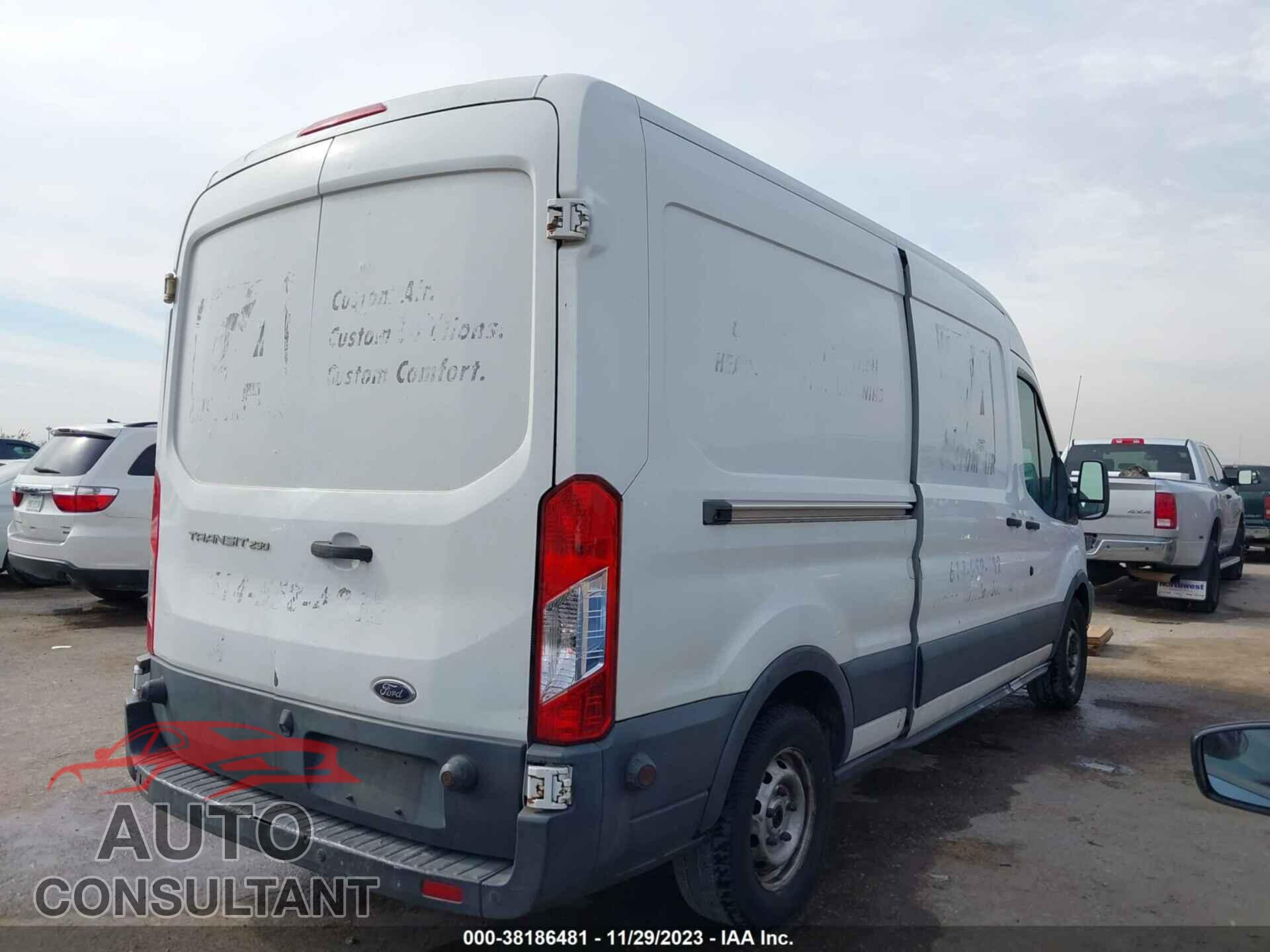 FORD TRANSIT-250 2015 - 1FTNR2CM2FKB18375