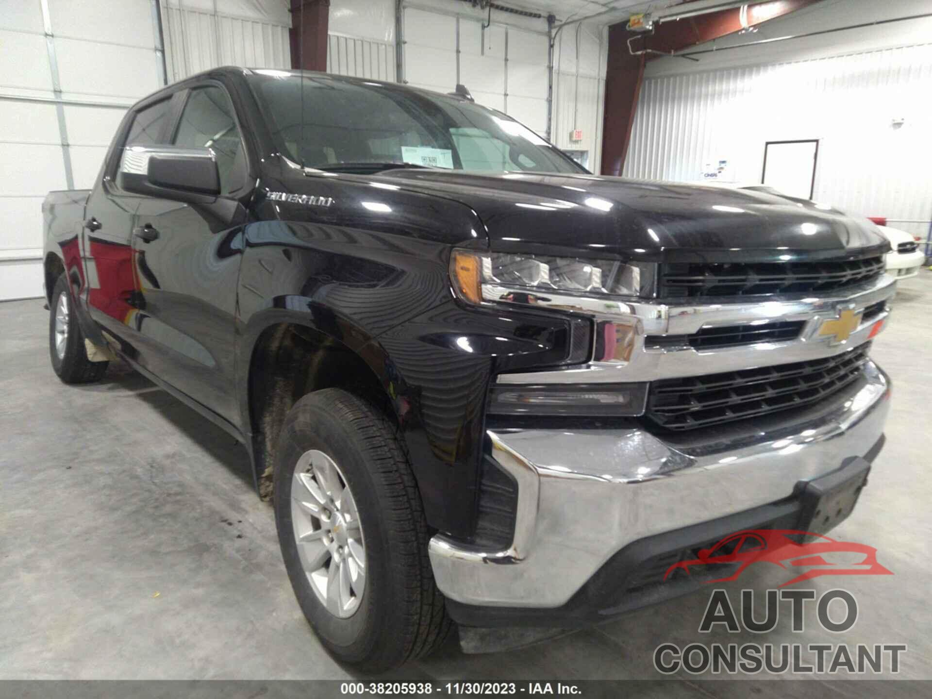 CHEVROLET SILVERADO 1500 2021 - 1GCUYDED1MZ354026
