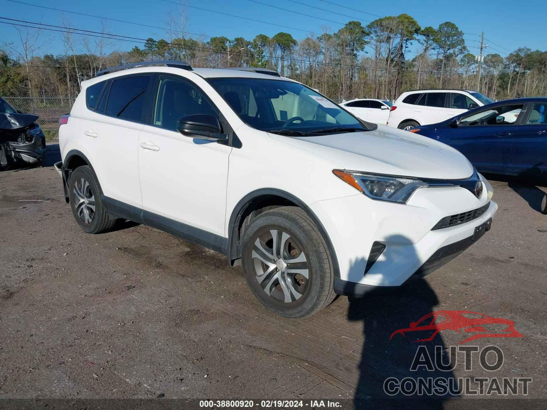 TOYOTA RAV4 2017 - JTMZFREV8HJ710364
