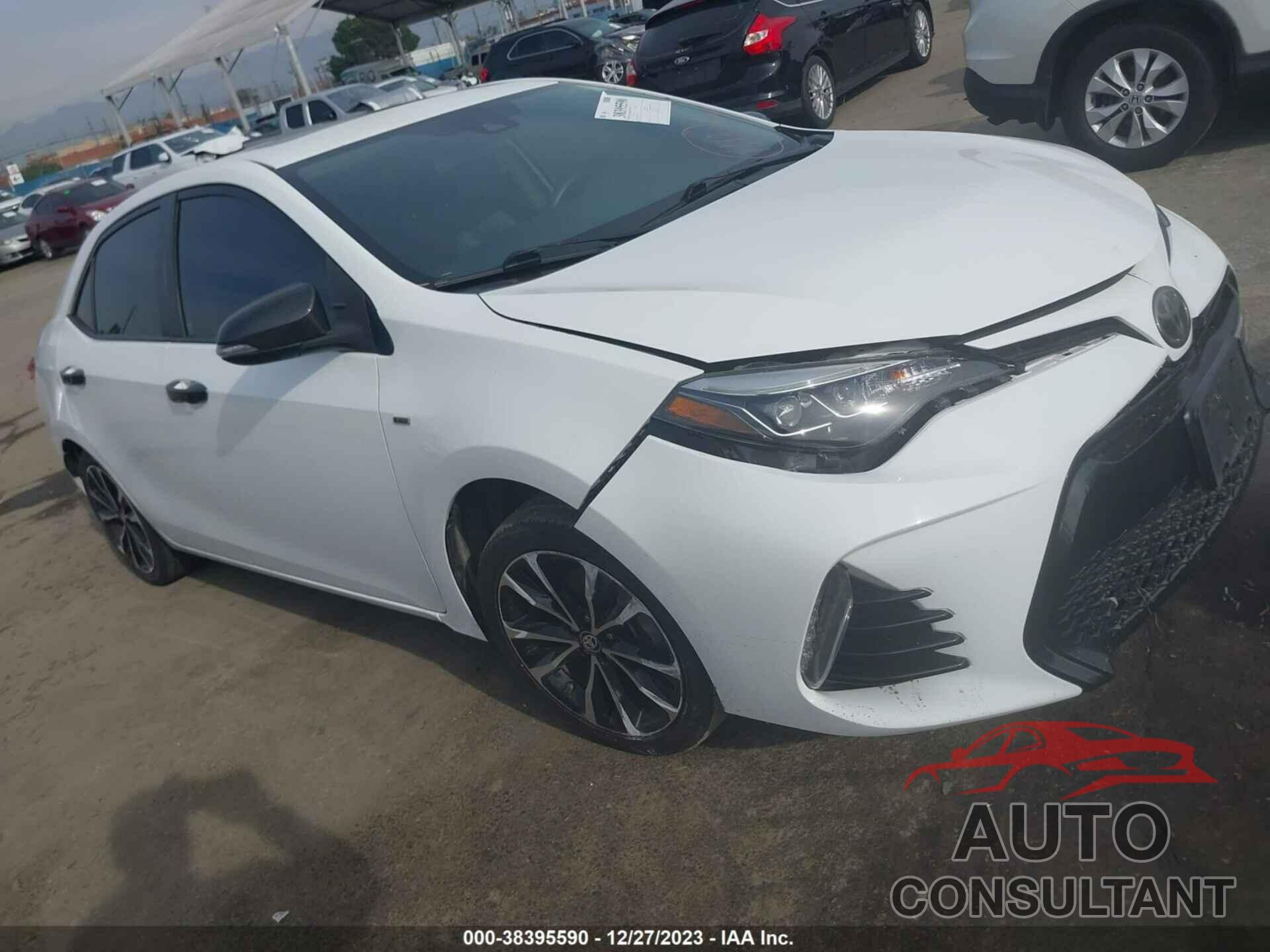 TOYOTA COROLLA 2017 - 5YFBURHE2HP587515